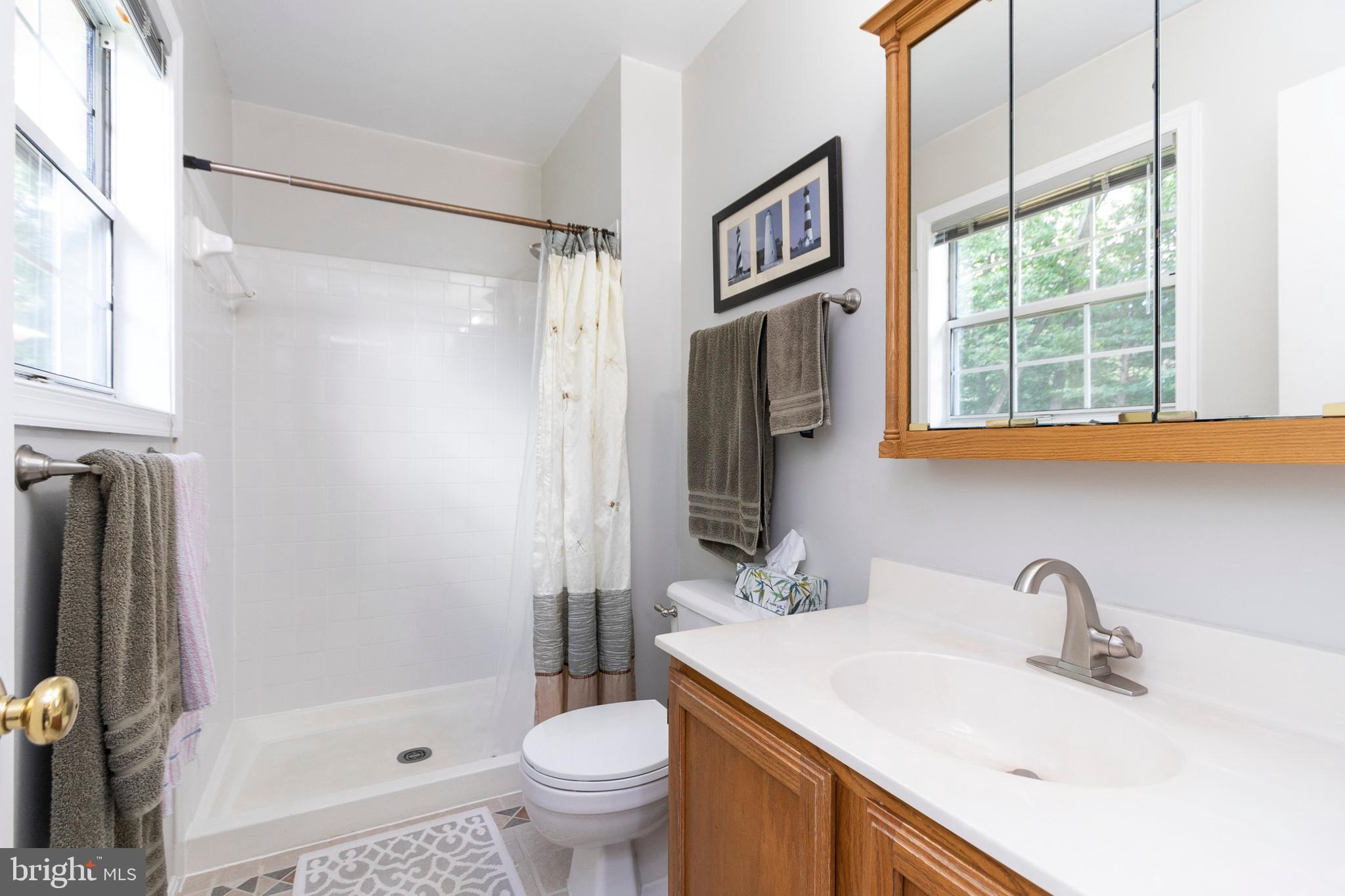 HAMPTON OAKS - Residential