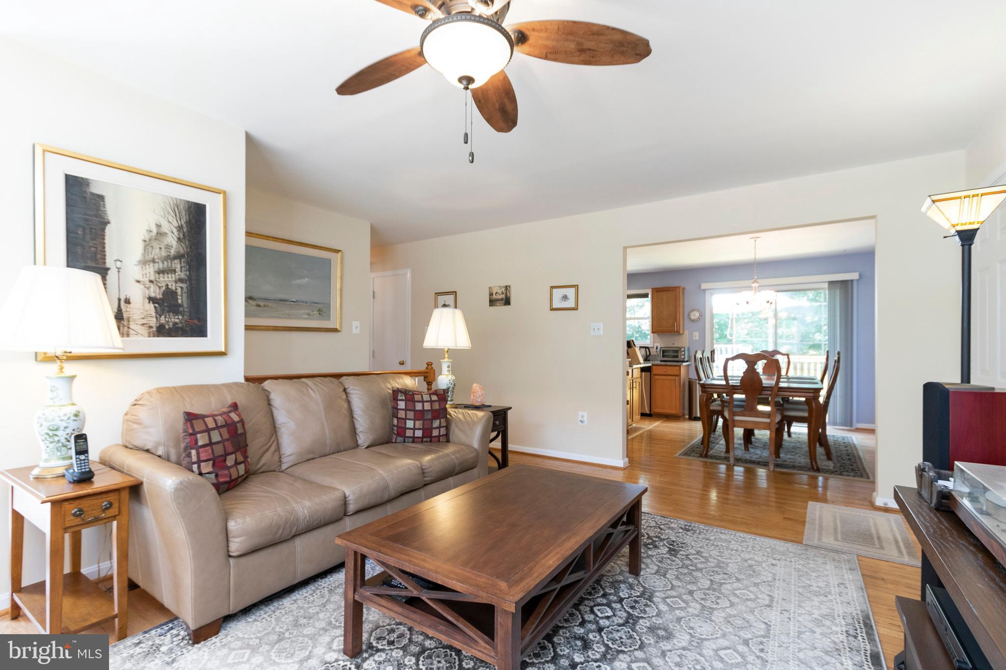 HAMPTON OAKS - Residential