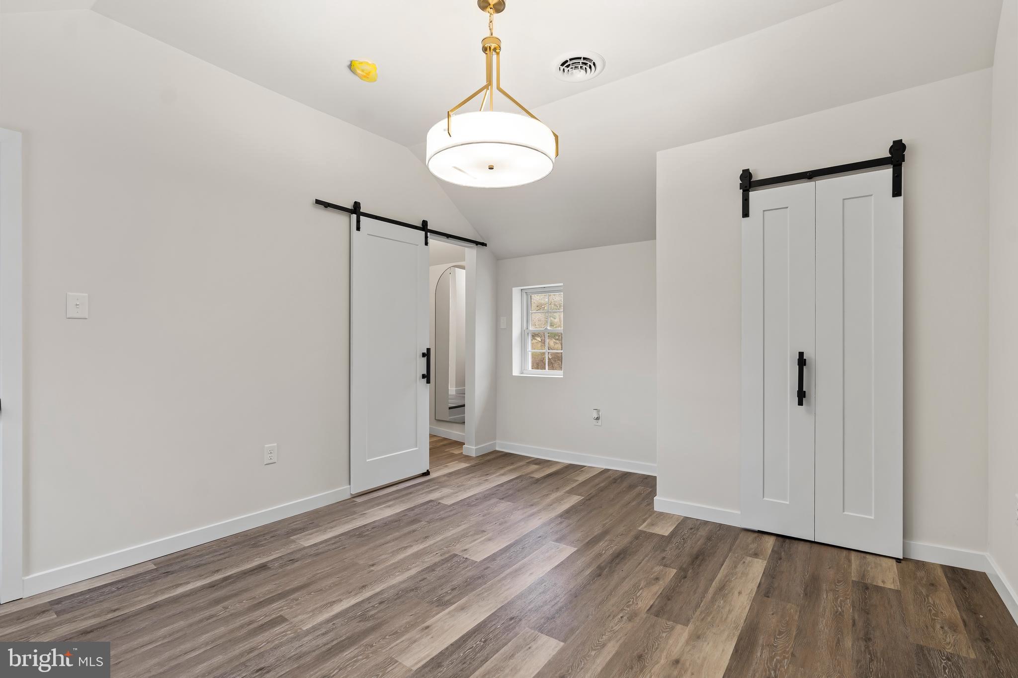 MYERSVILLE - Residential