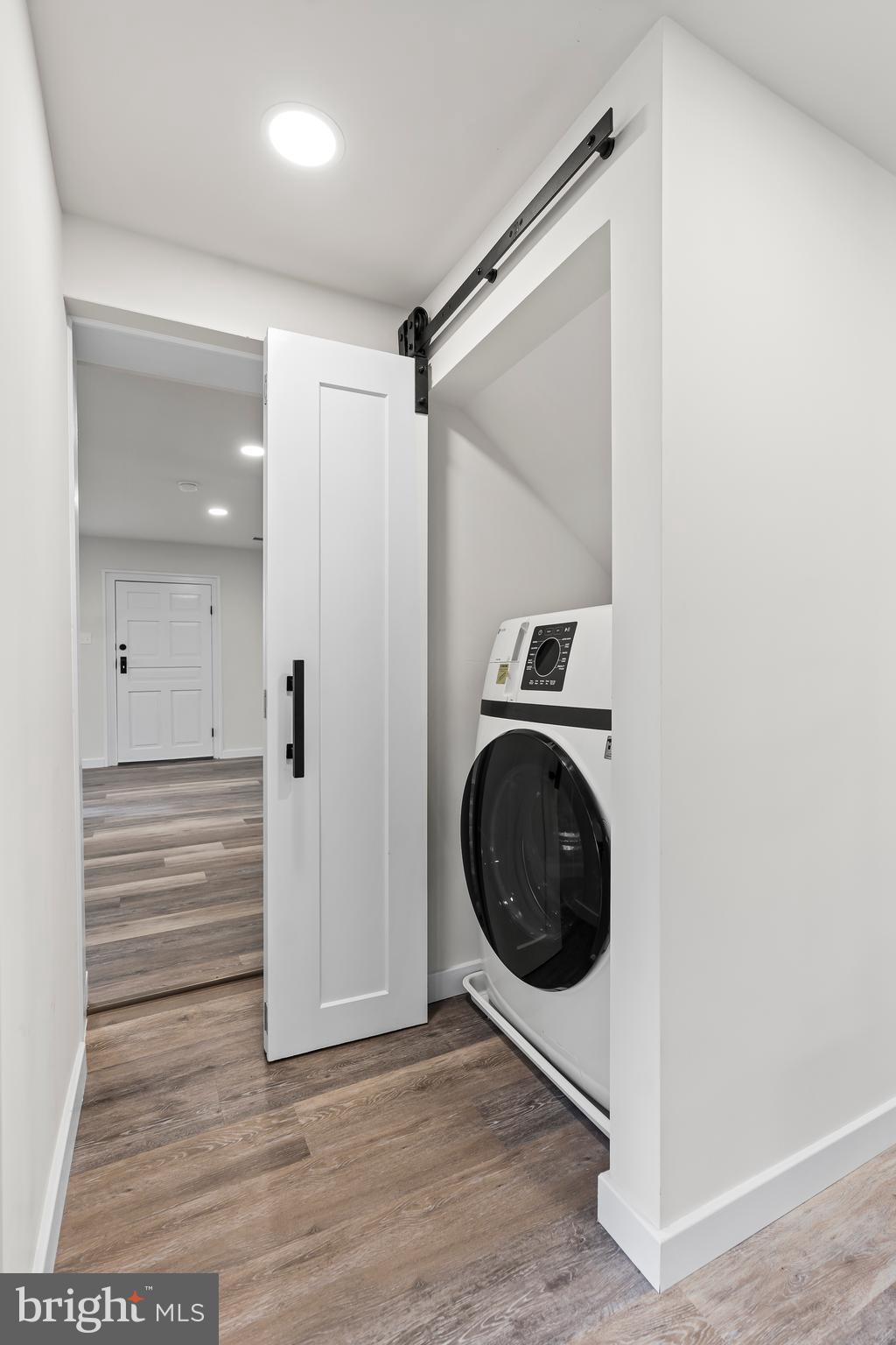 MYERSVILLE - Residential