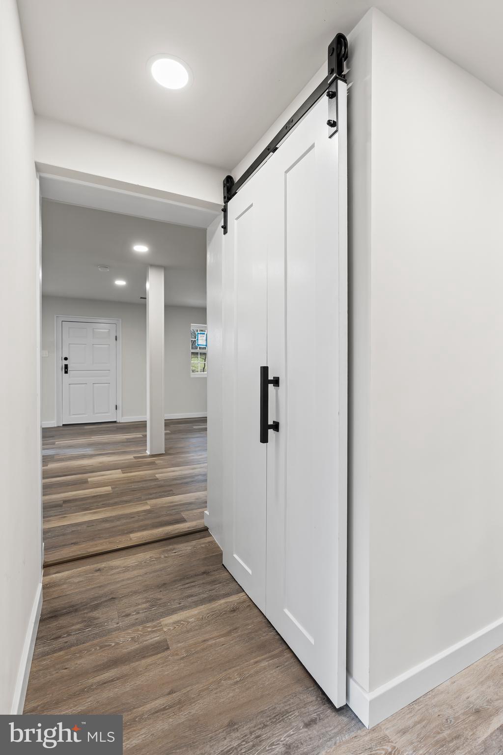 MYERSVILLE - Residential