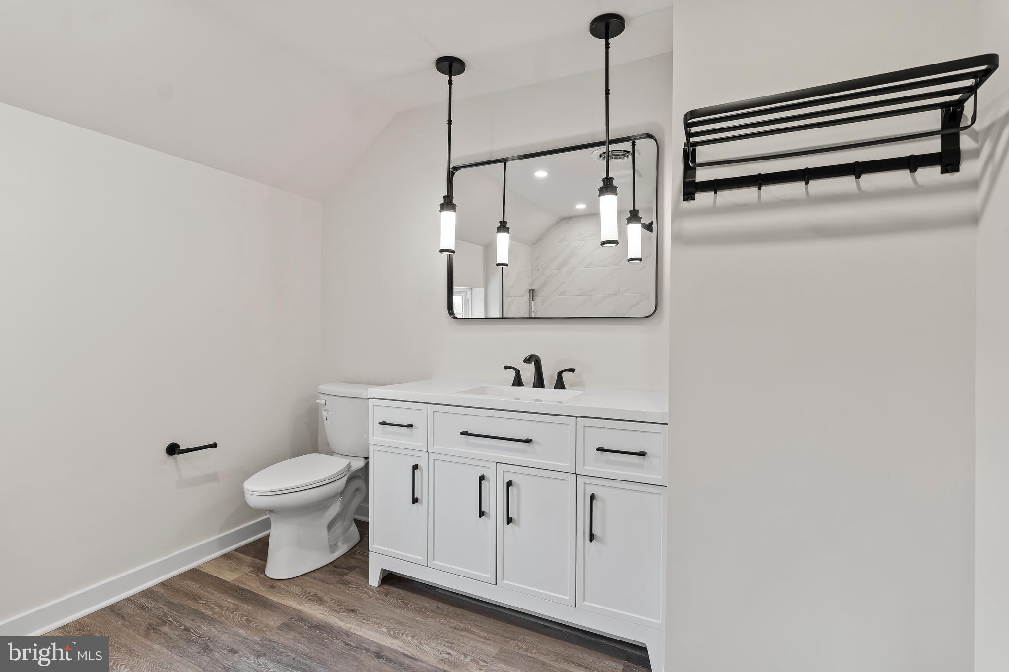 MYERSVILLE - Residential