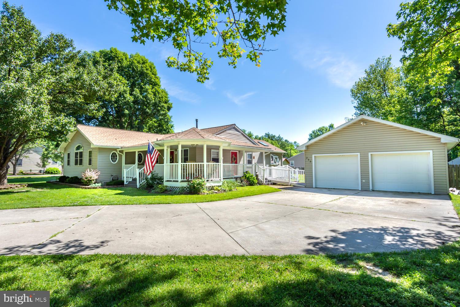 KENT ISLAND ESTATES - Residential