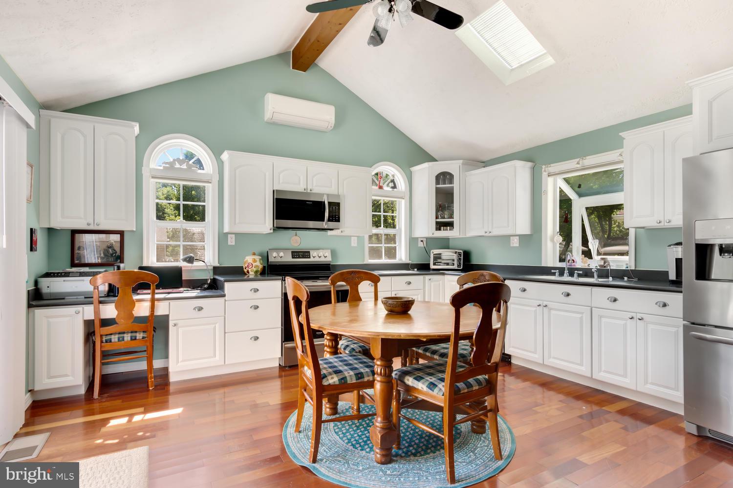 KENT ISLAND ESTATES - Residential