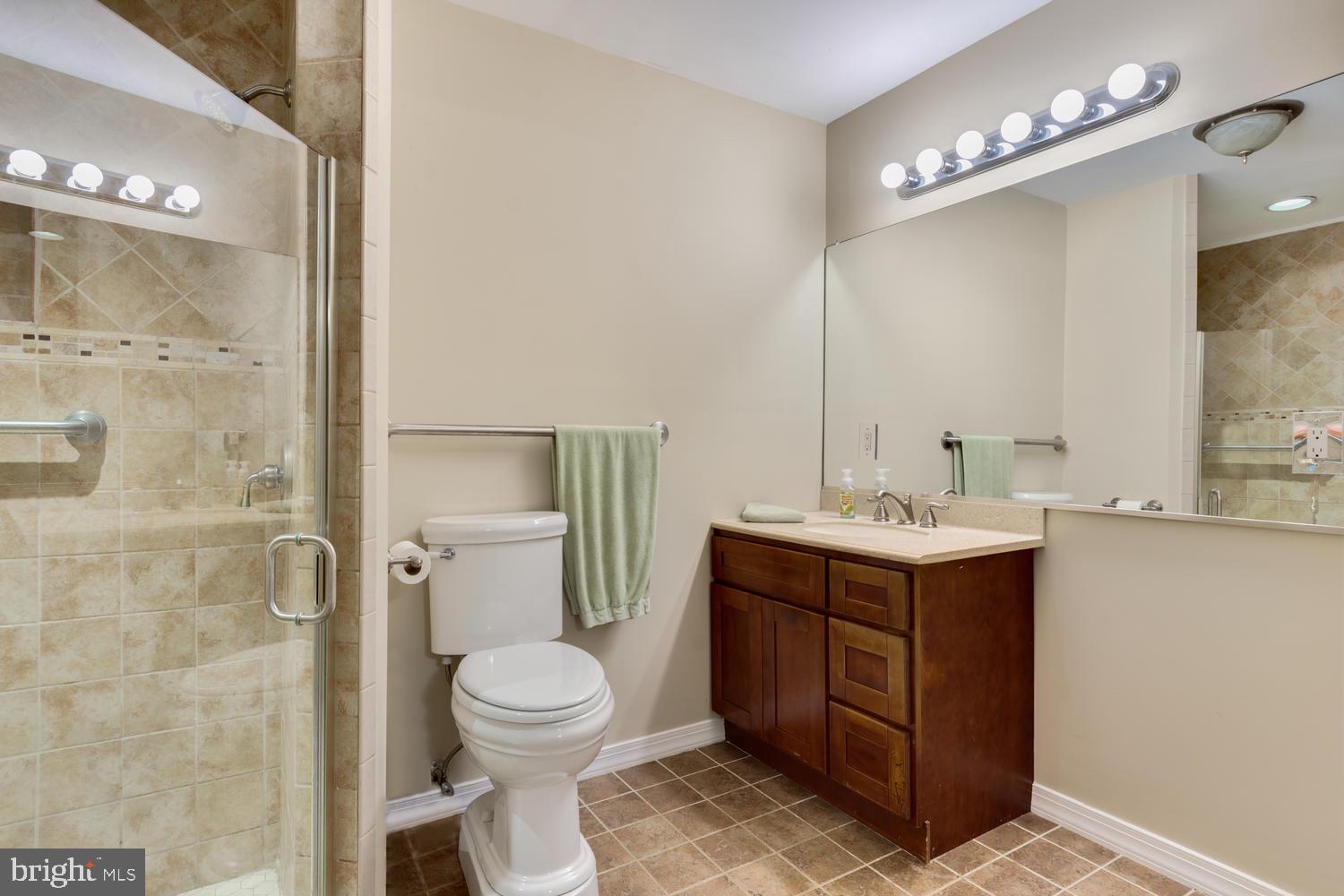 KENT ISLAND ESTATES - Residential