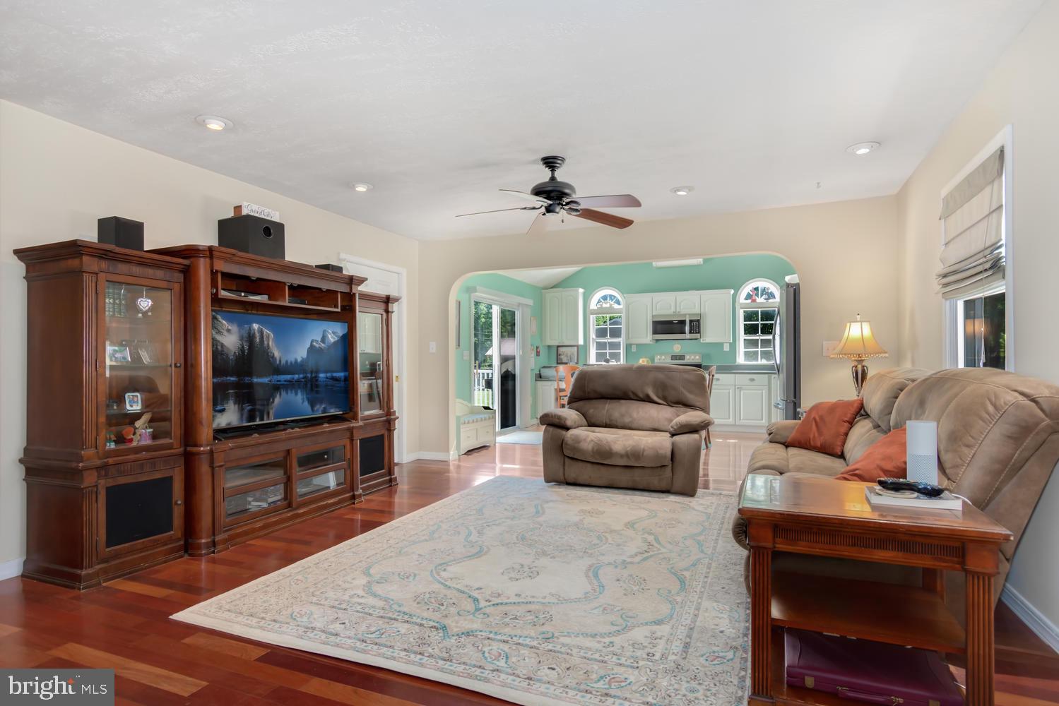 KENT ISLAND ESTATES - Residential