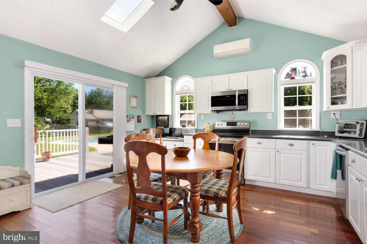 KENT ISLAND ESTATES - Residential