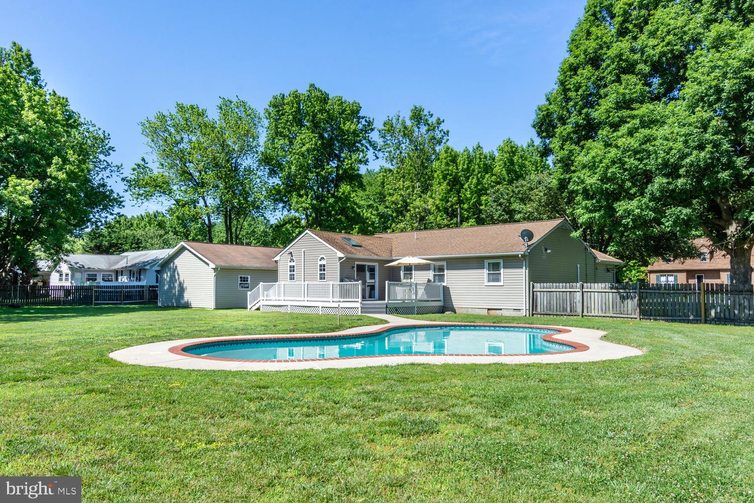 KENT ISLAND ESTATES - Residential