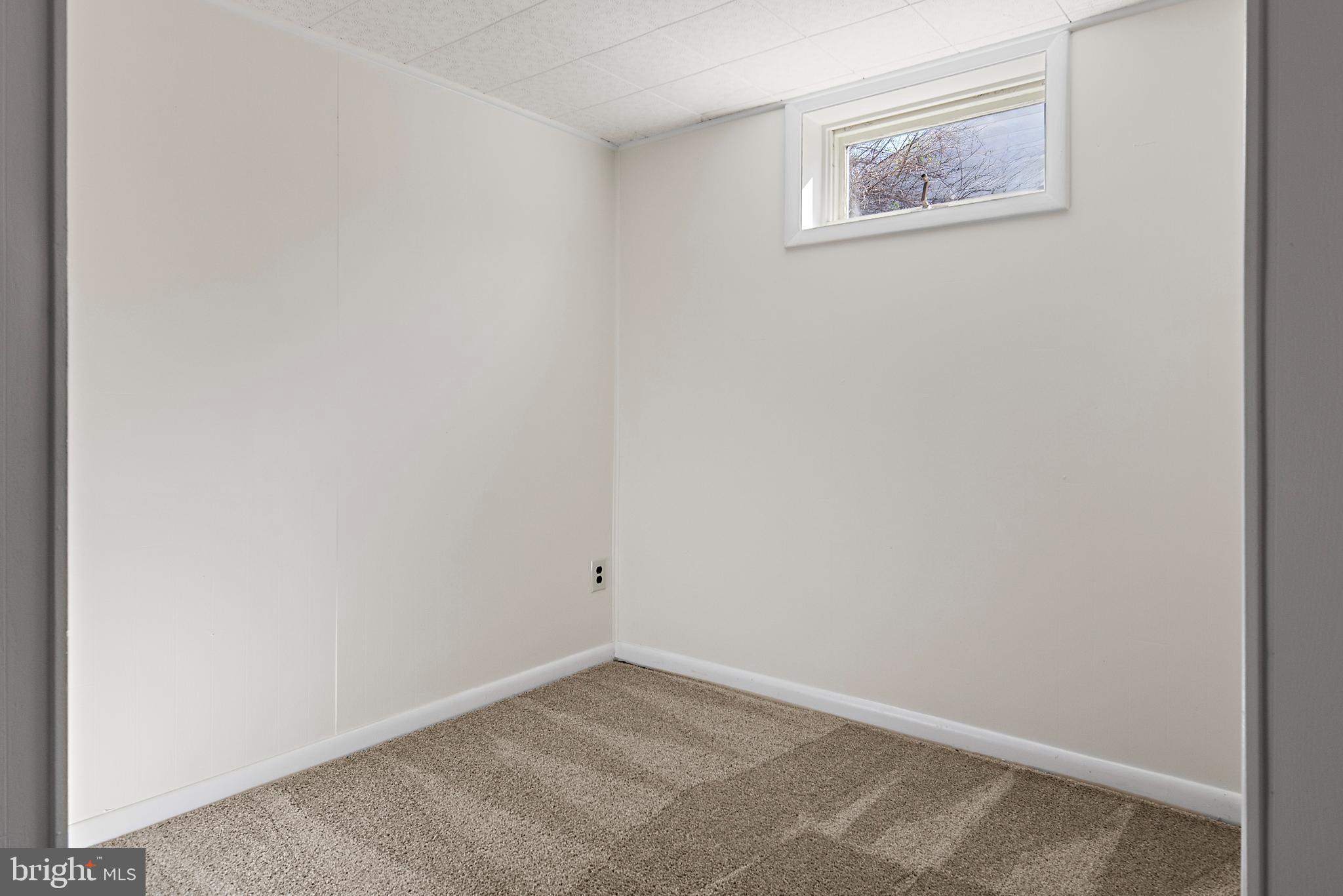 GREENACRES - Residential