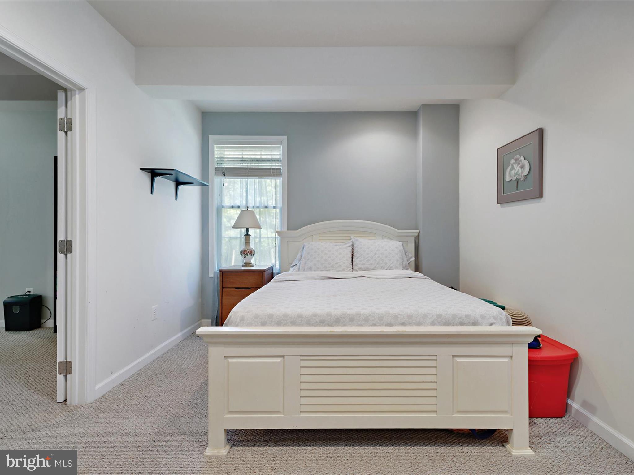 MARLBORO RIDGE - Residential