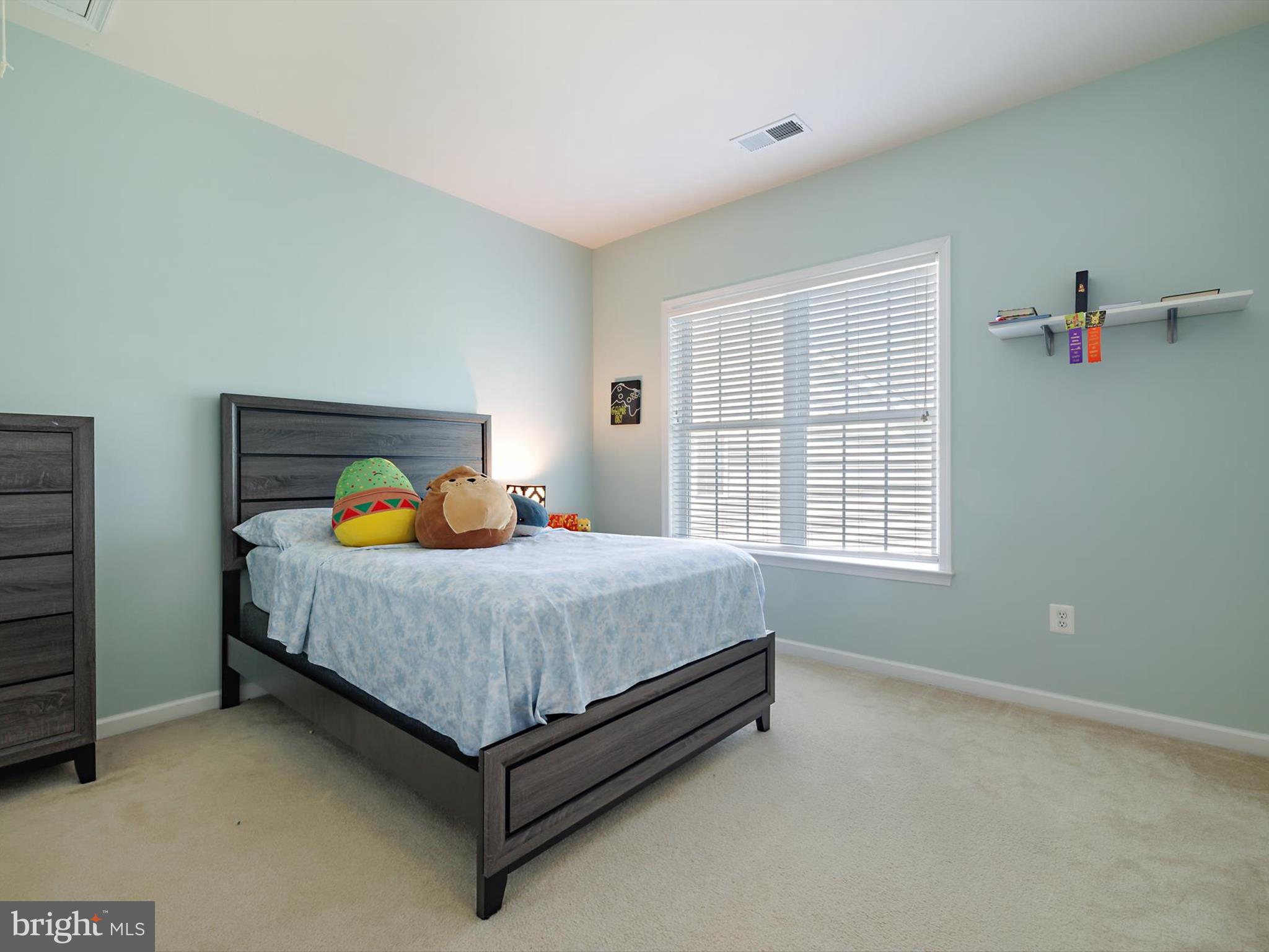 MARLBORO RIDGE - Residential