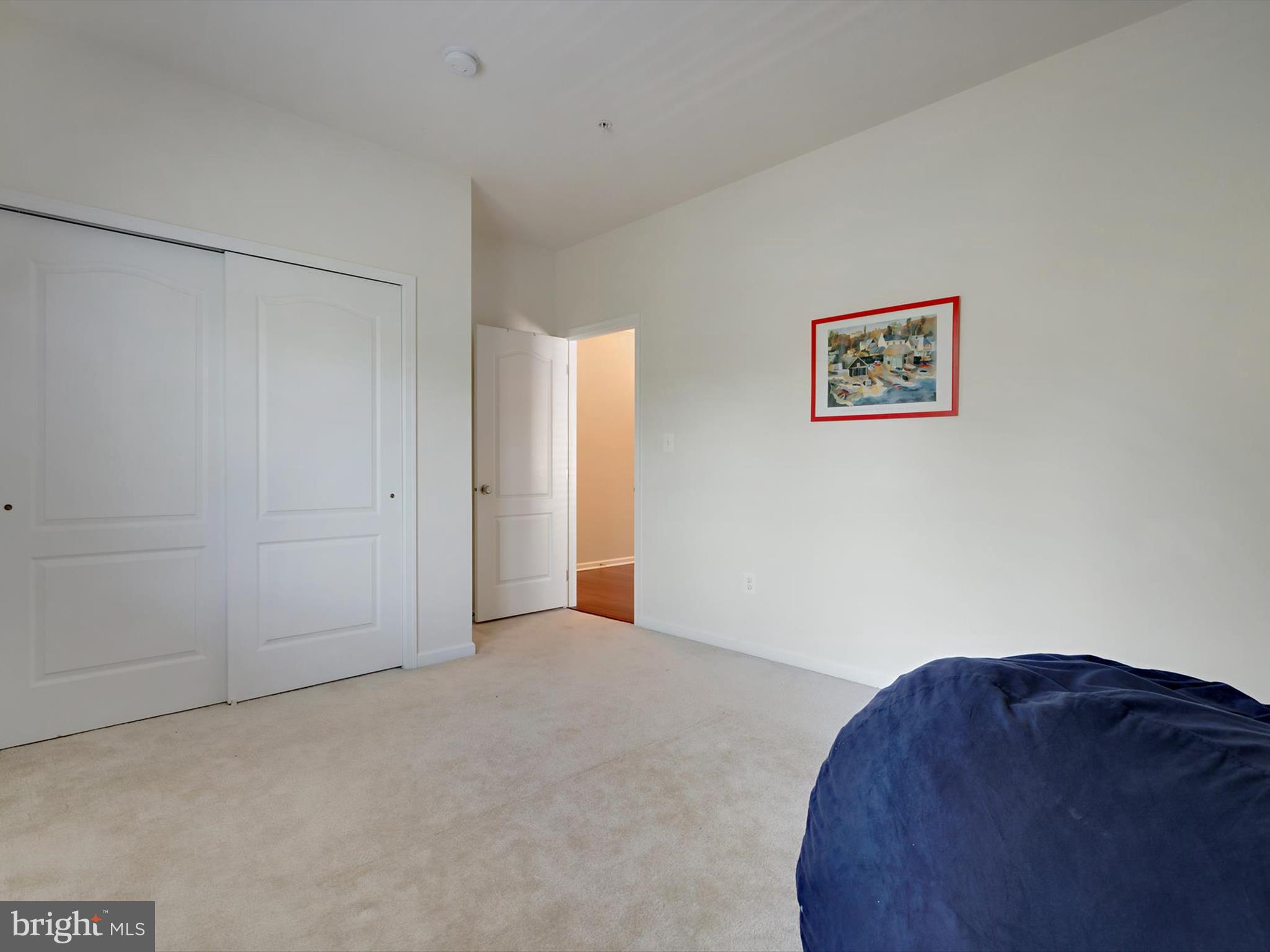 MARLBORO RIDGE - Residential