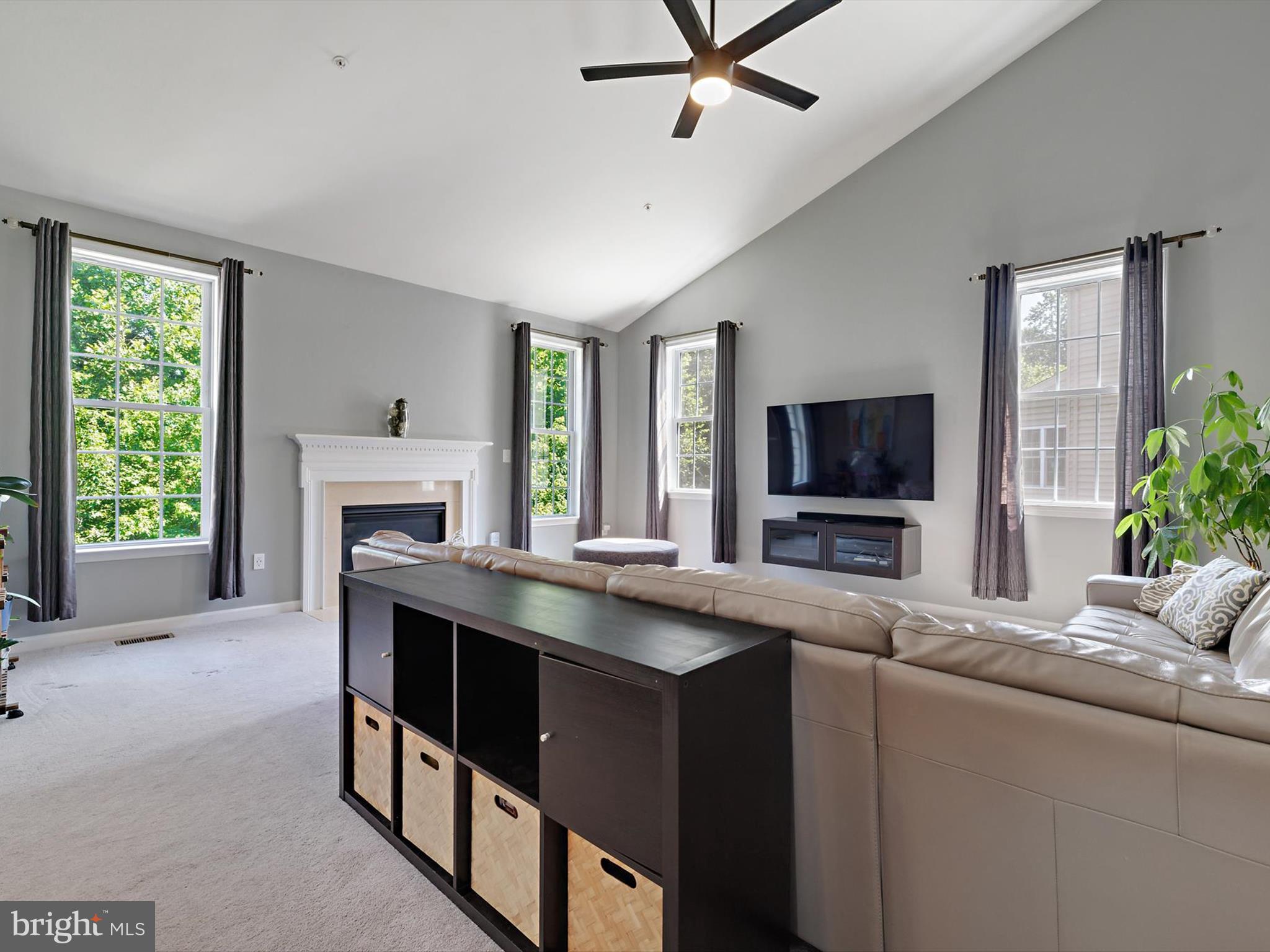 MARLBORO RIDGE - Residential