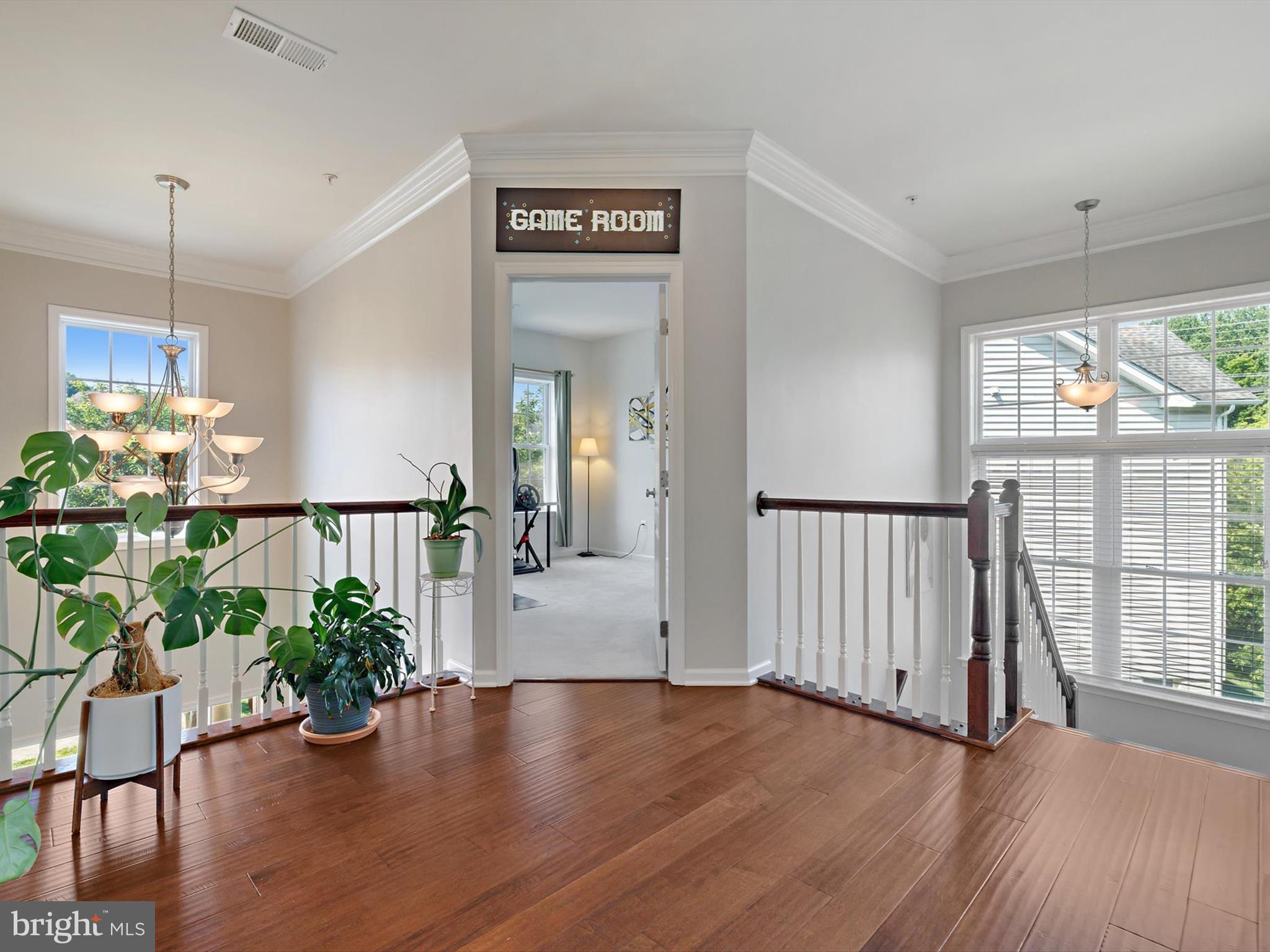 MARLBORO RIDGE - Residential