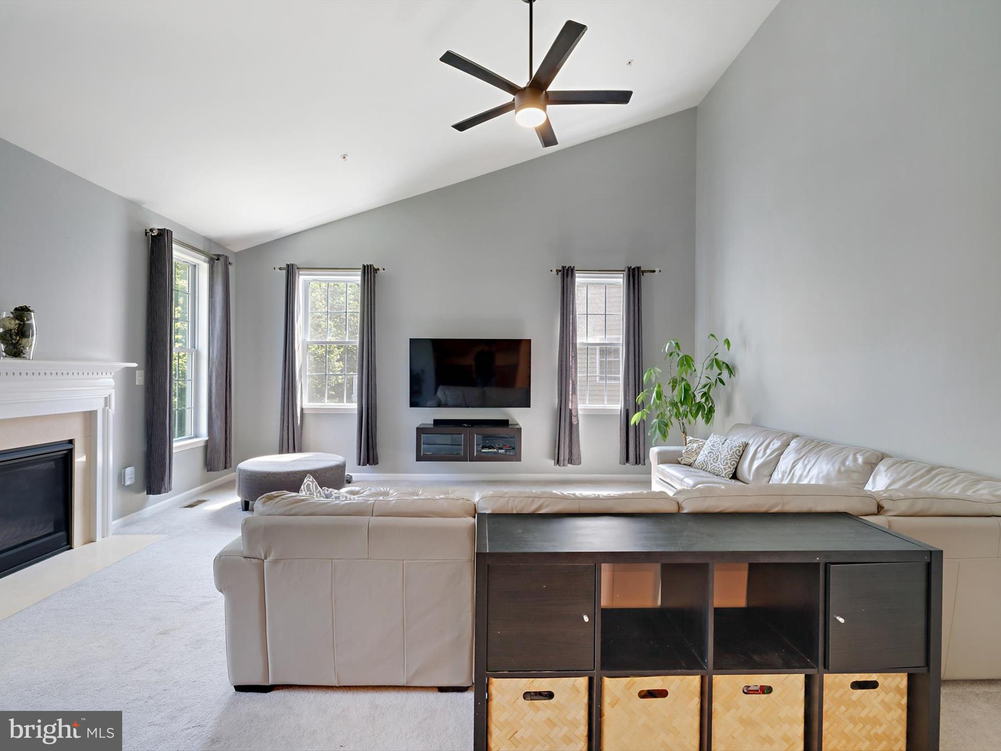 MARLBORO RIDGE - Residential