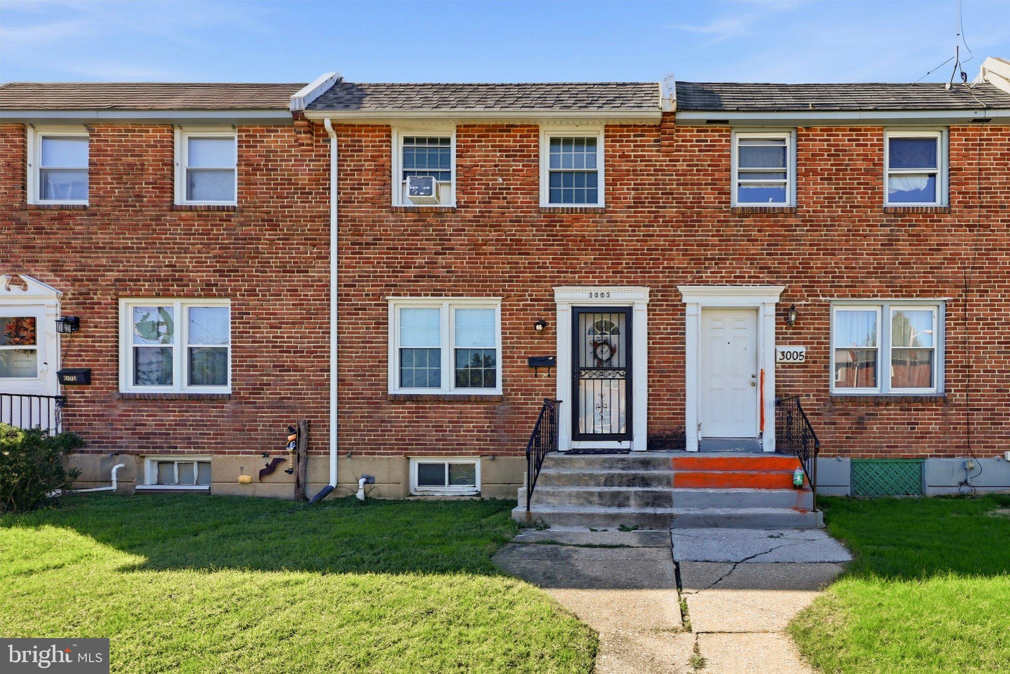 3003 W COURT AVENUE