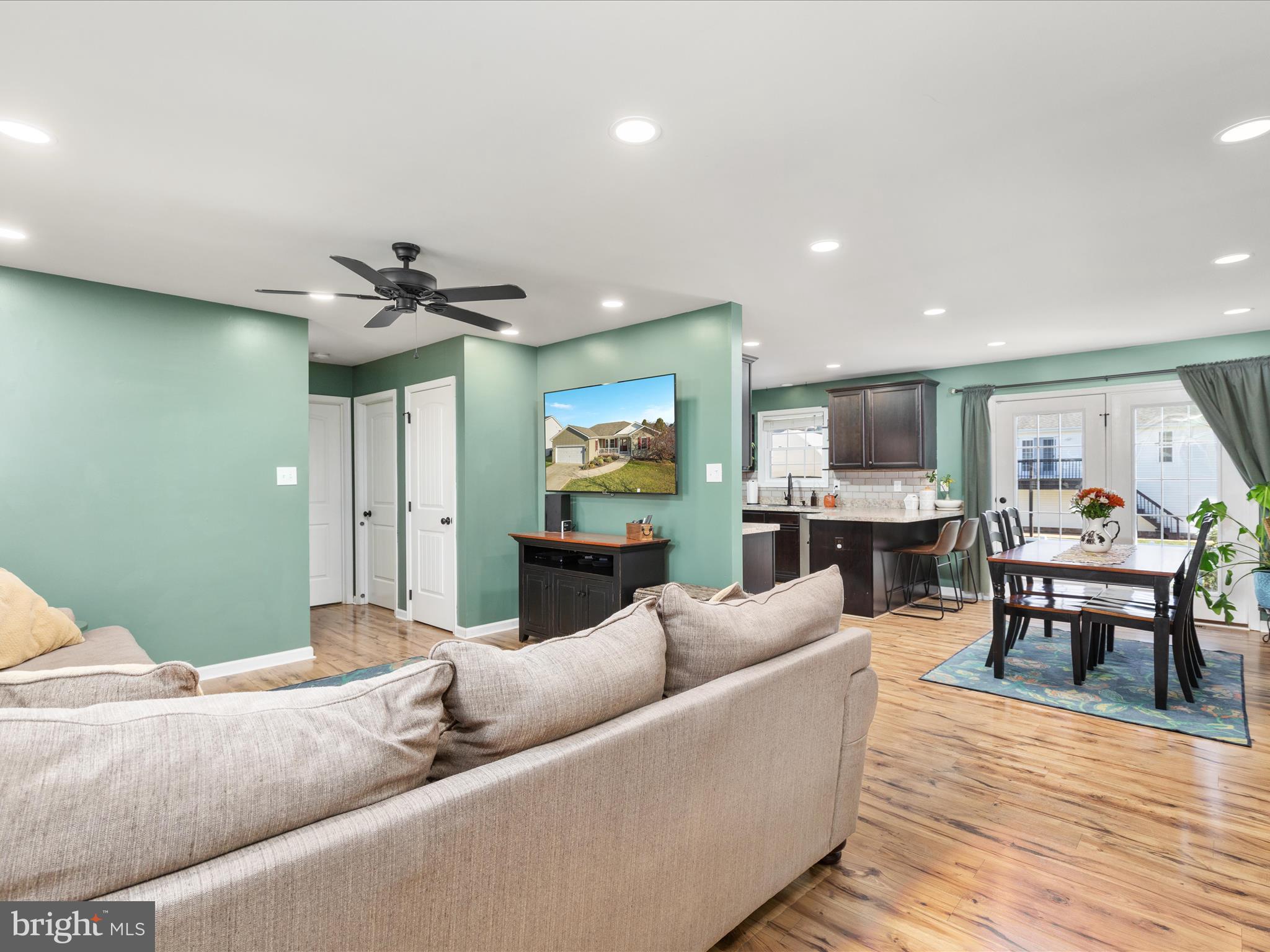 RED HILL - Residential