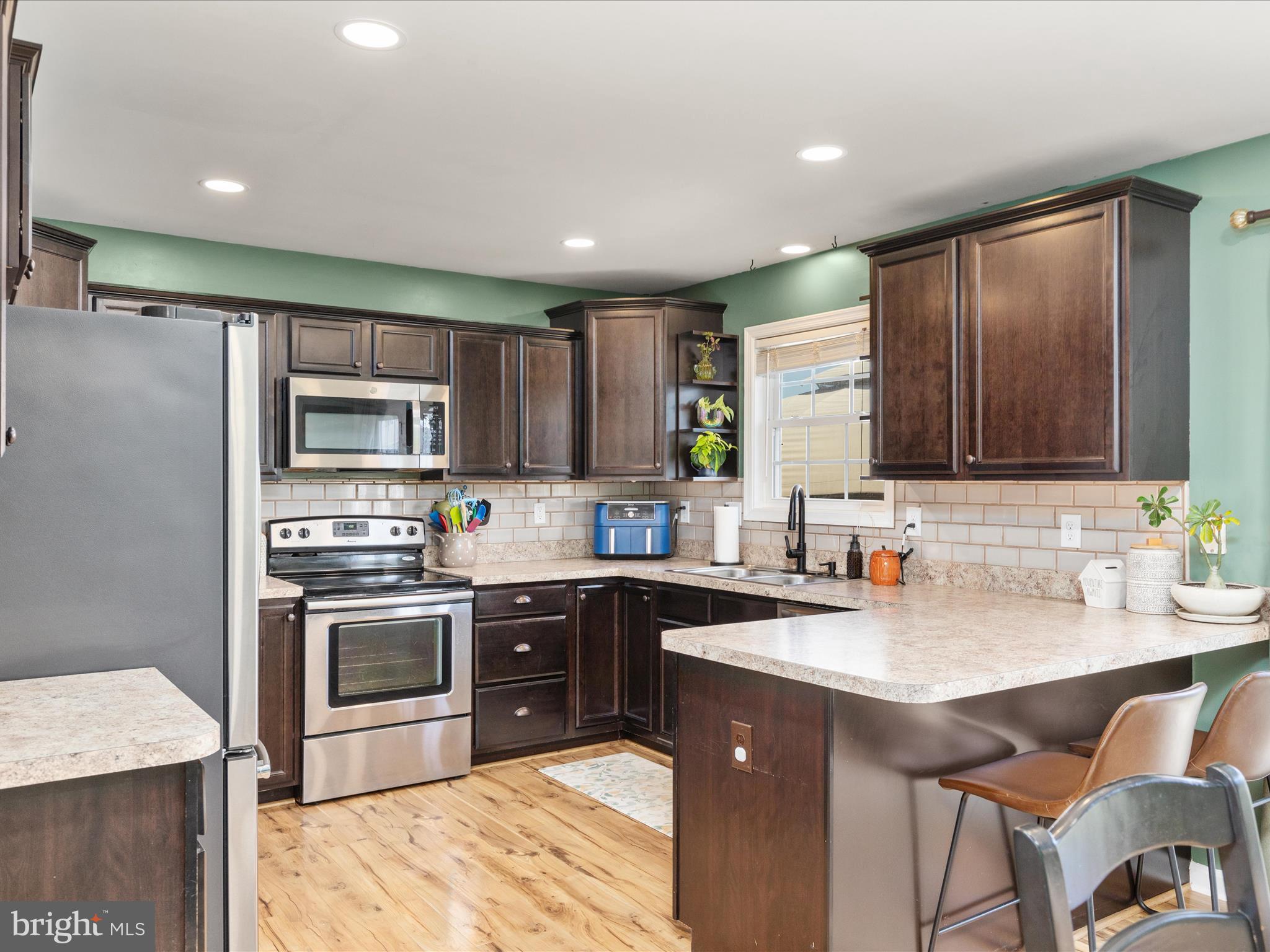 RED HILL - Residential