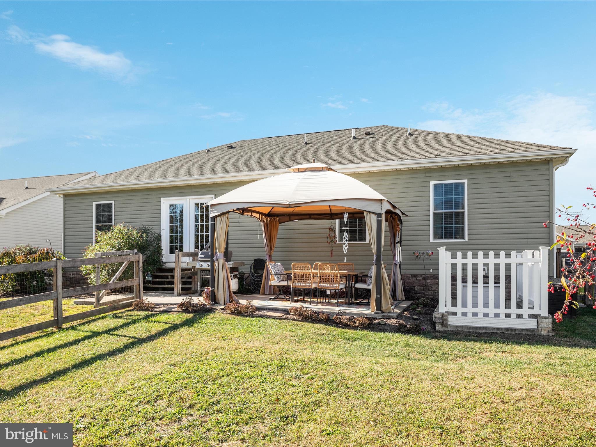 RED HILL - Residential