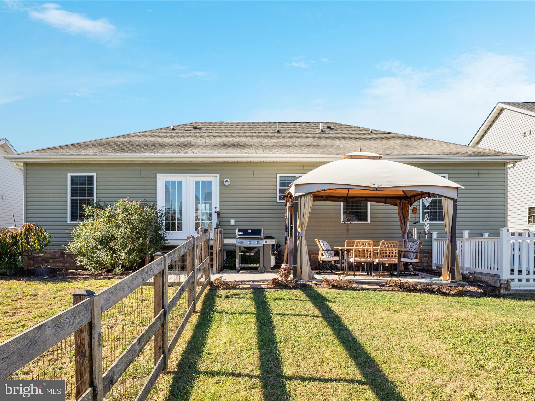 RED HILL - Residential