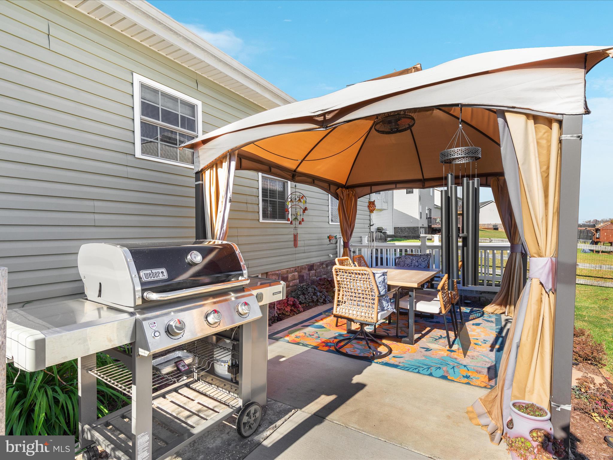 RED HILL - Residential