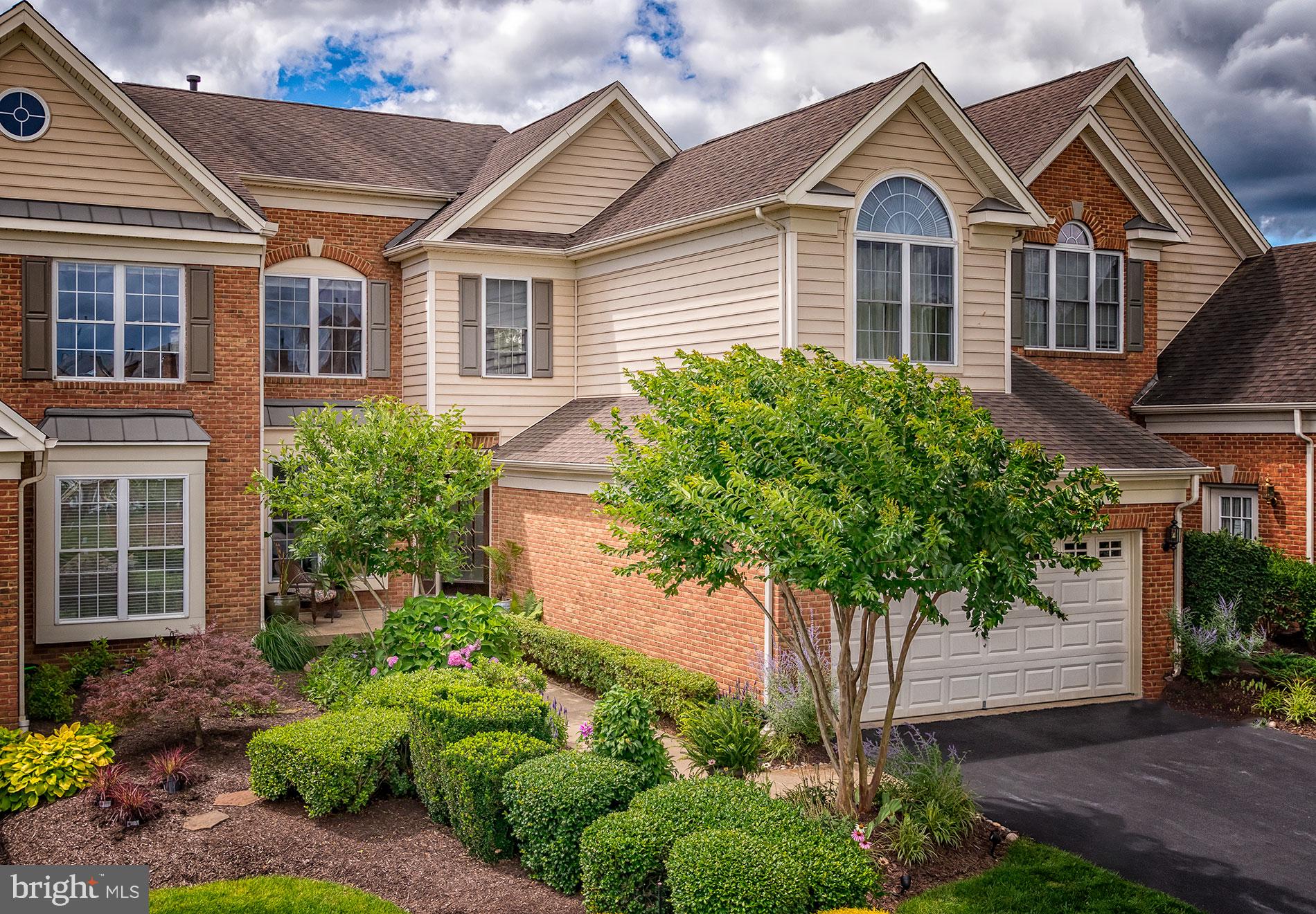 DOMINION VALLEY COUNTRY CLUB - Residential