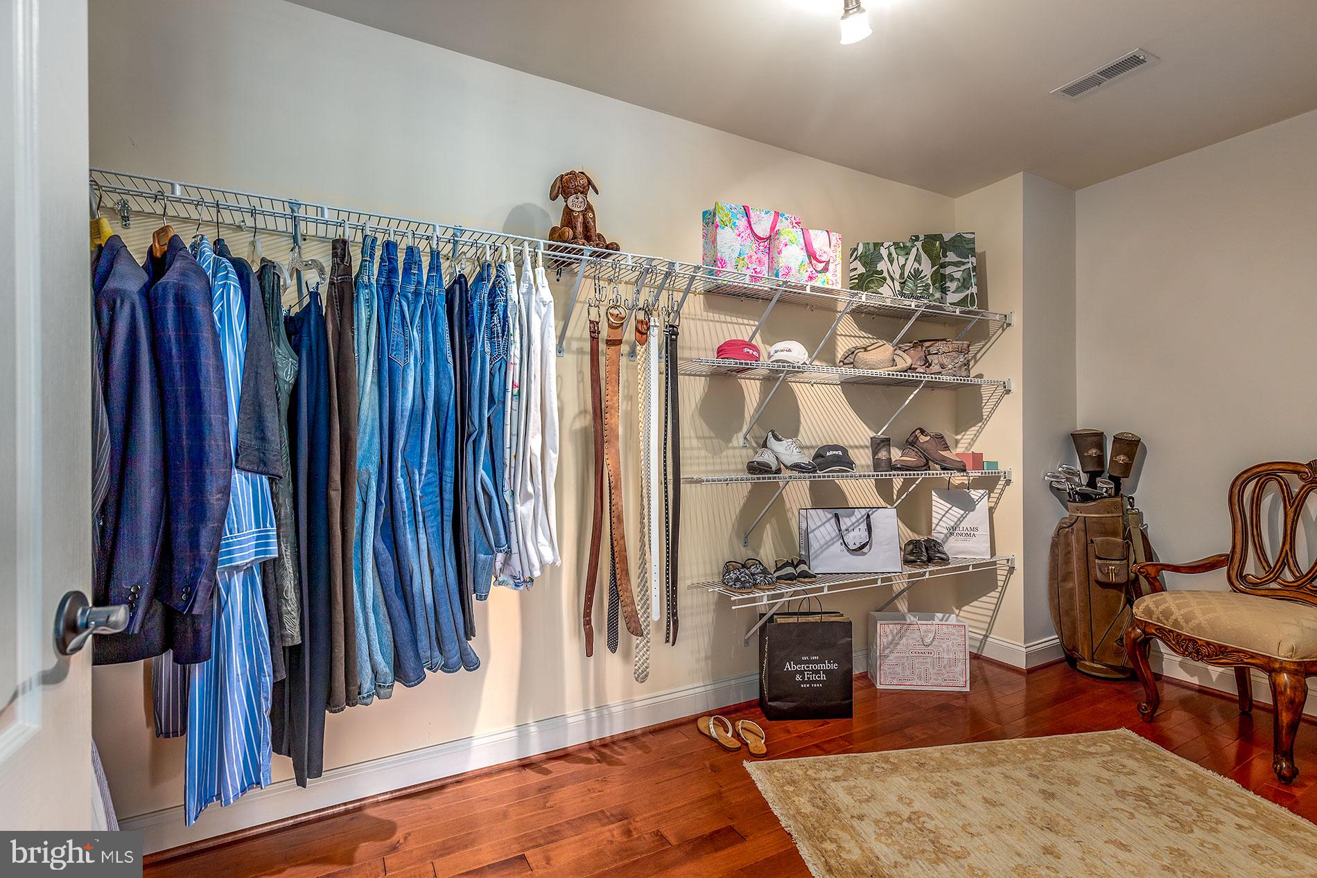 DOMINION VALLEY COUNTRY CLUB - Residential