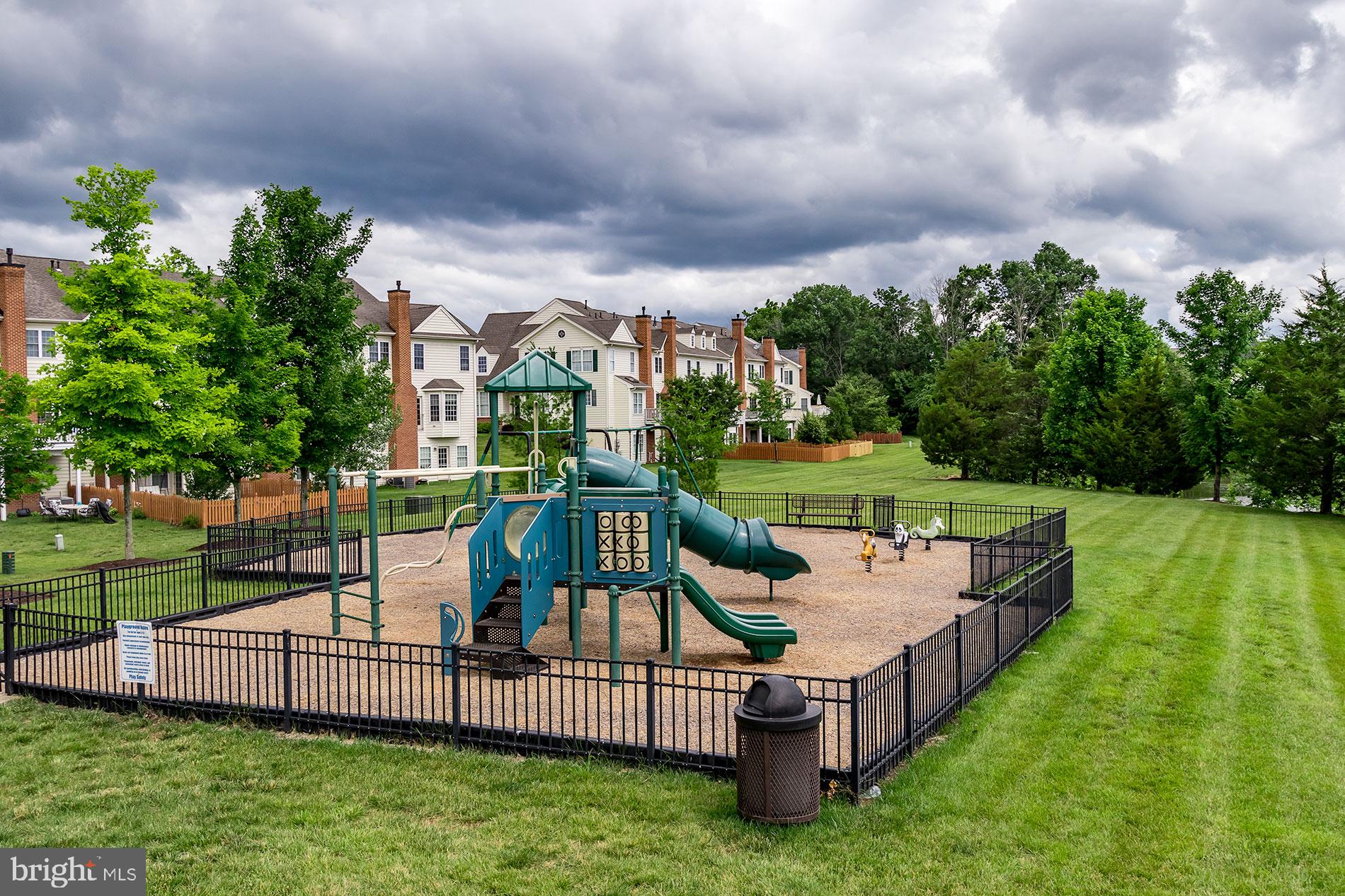 DOMINION VALLEY COUNTRY CLUB - Residential