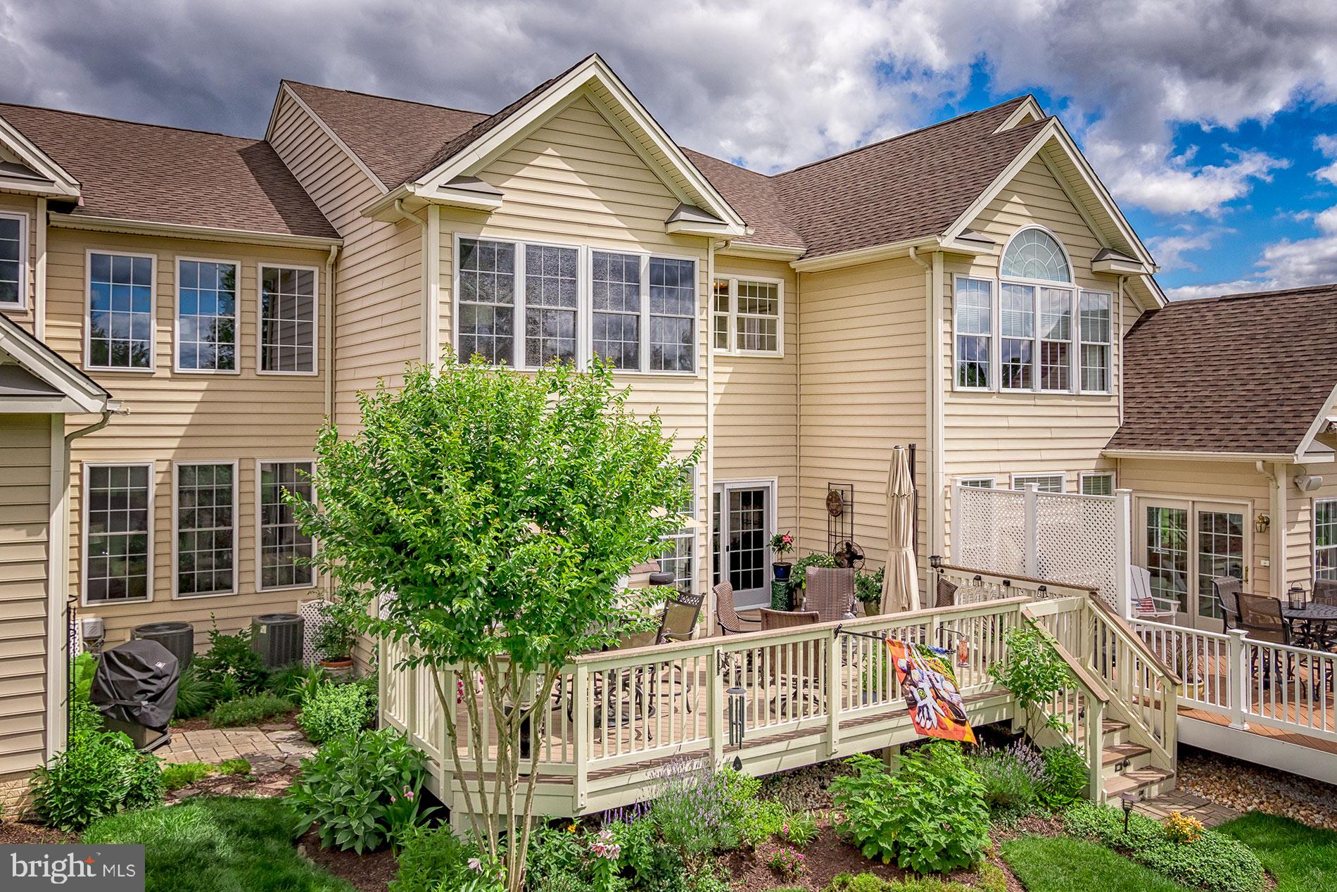 DOMINION VALLEY COUNTRY CLUB - Residential