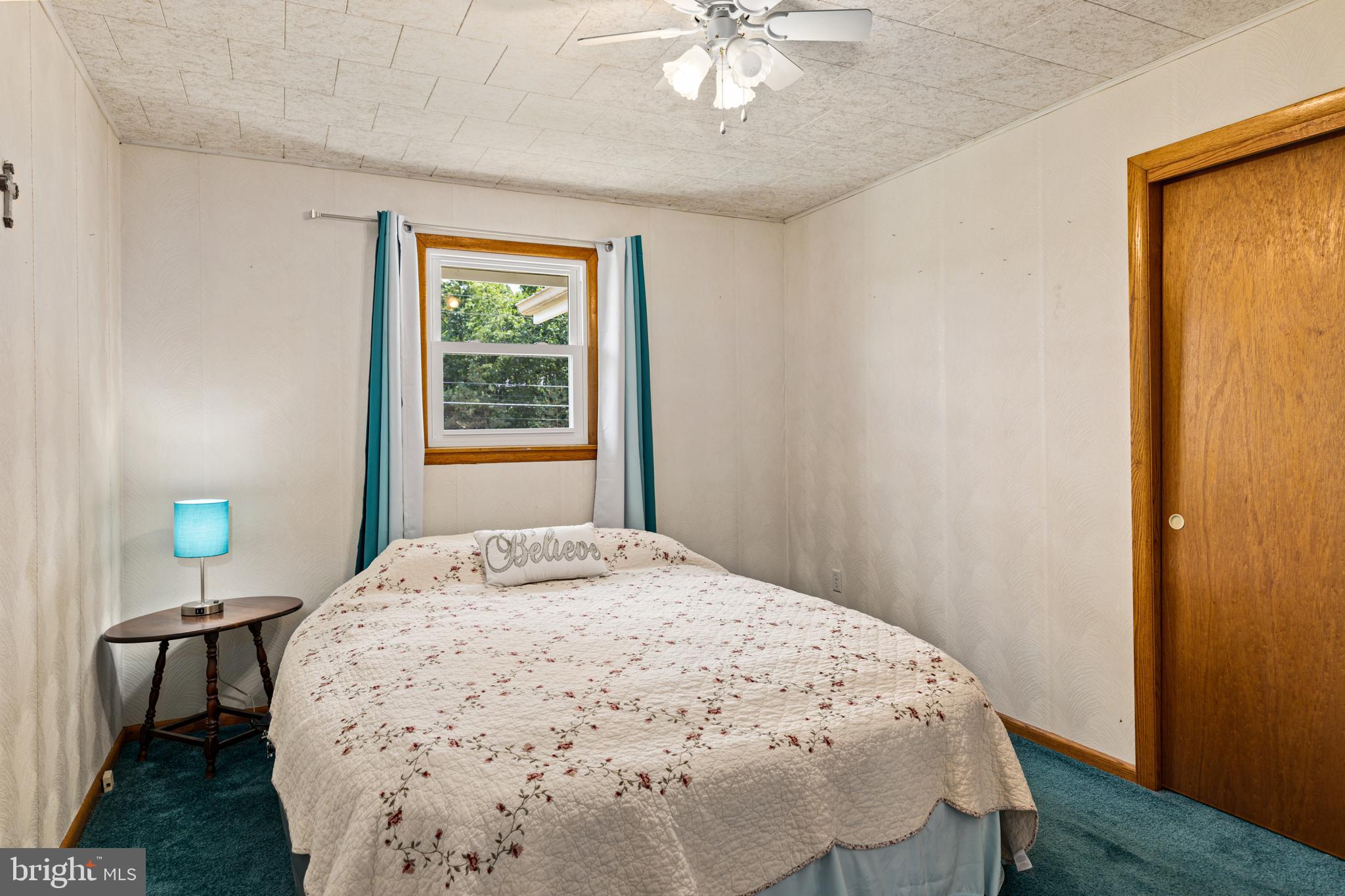 SHADY ACRES - Residential