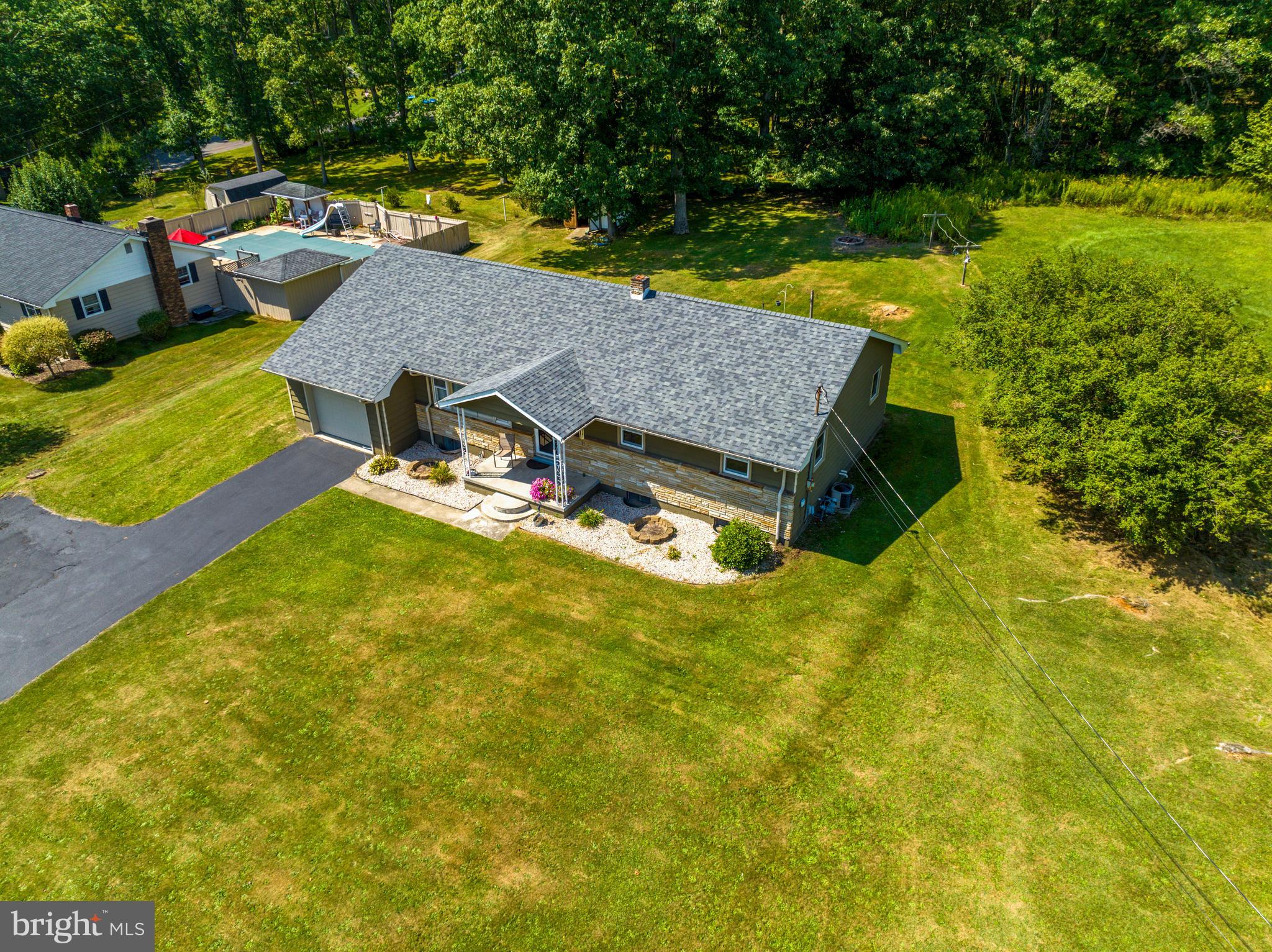 SHADY ACRES - Residential