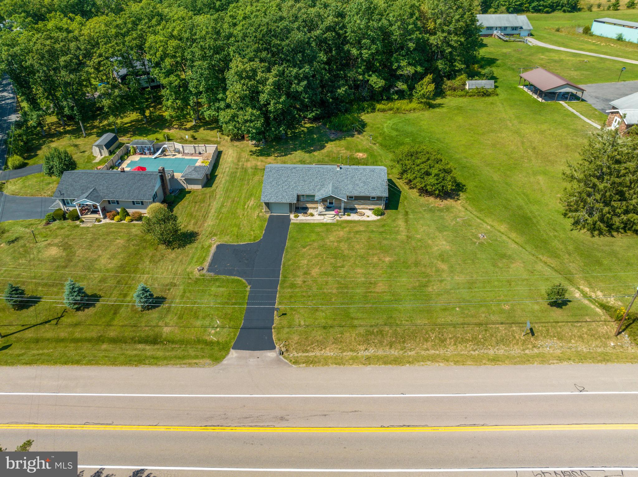 SHADY ACRES - Residential