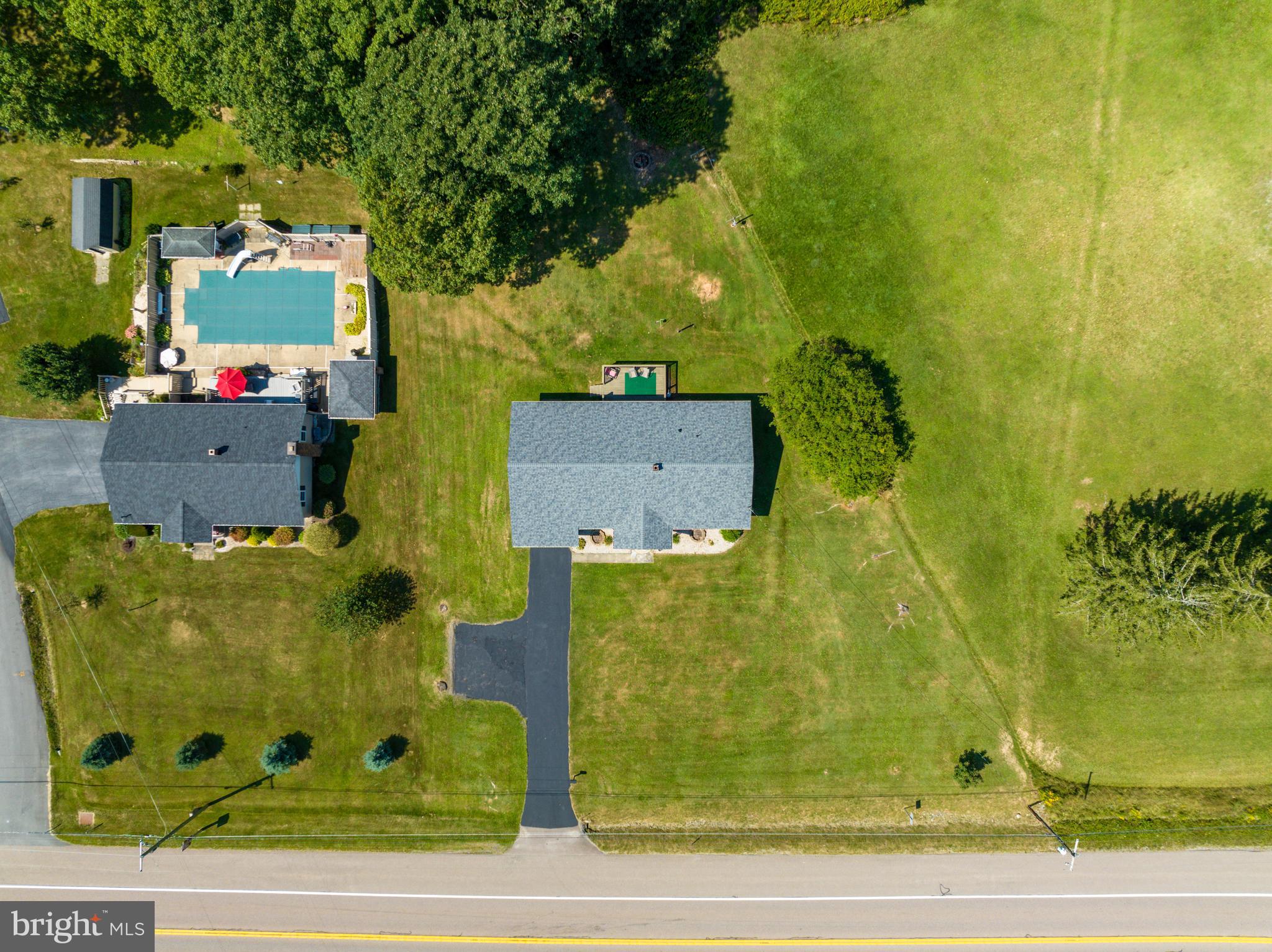 SHADY ACRES - Residential