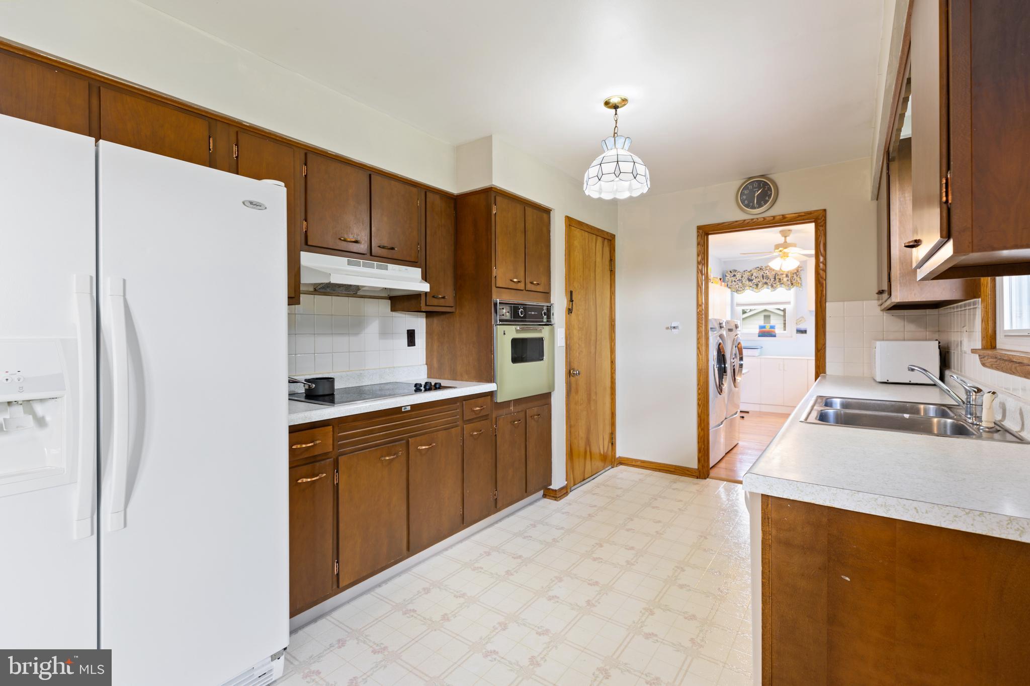 SHADY ACRES - Residential