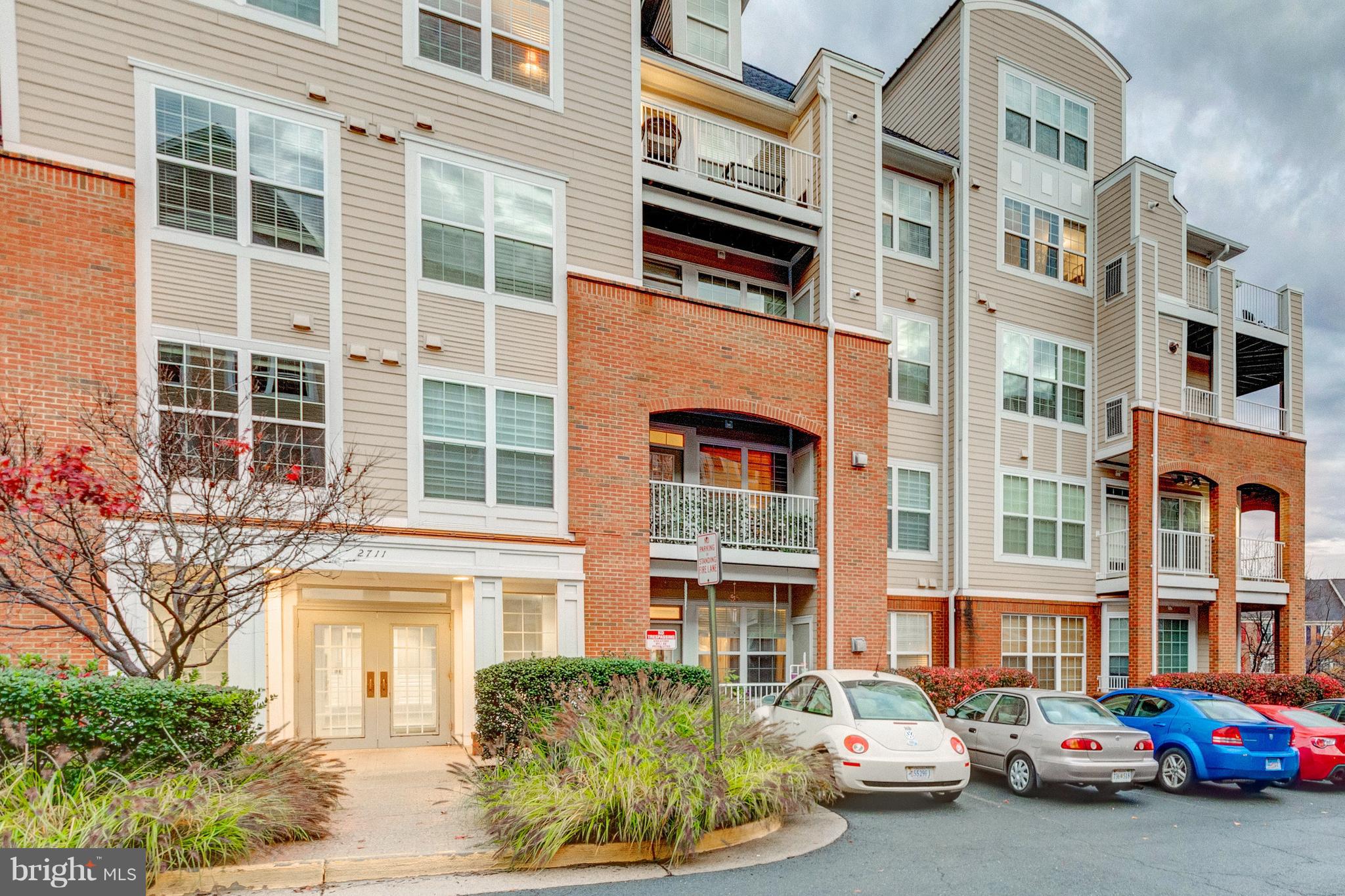 WESTBRIAR CONDOMINIUMS - Residential