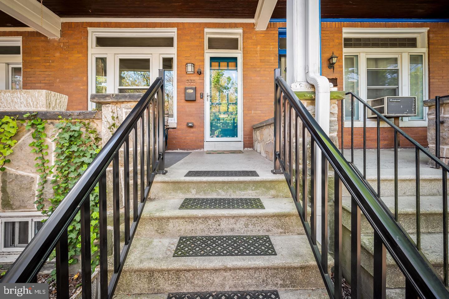 CHARLES VILLAGE - Residential Lease