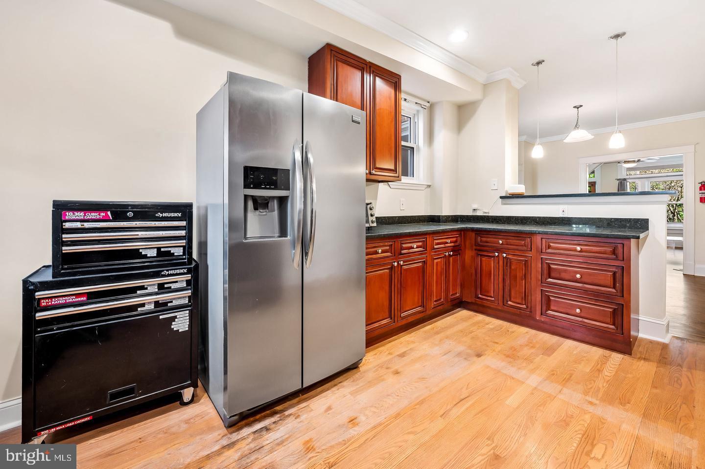 CHARLES VILLAGE - Residential Lease