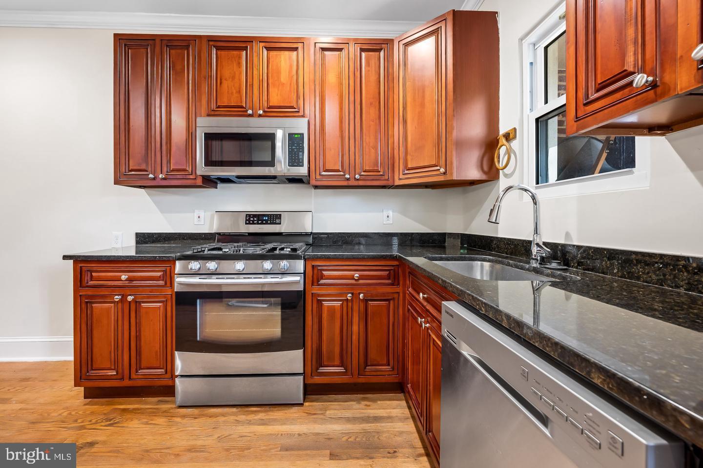 CHARLES VILLAGE - Residential Lease