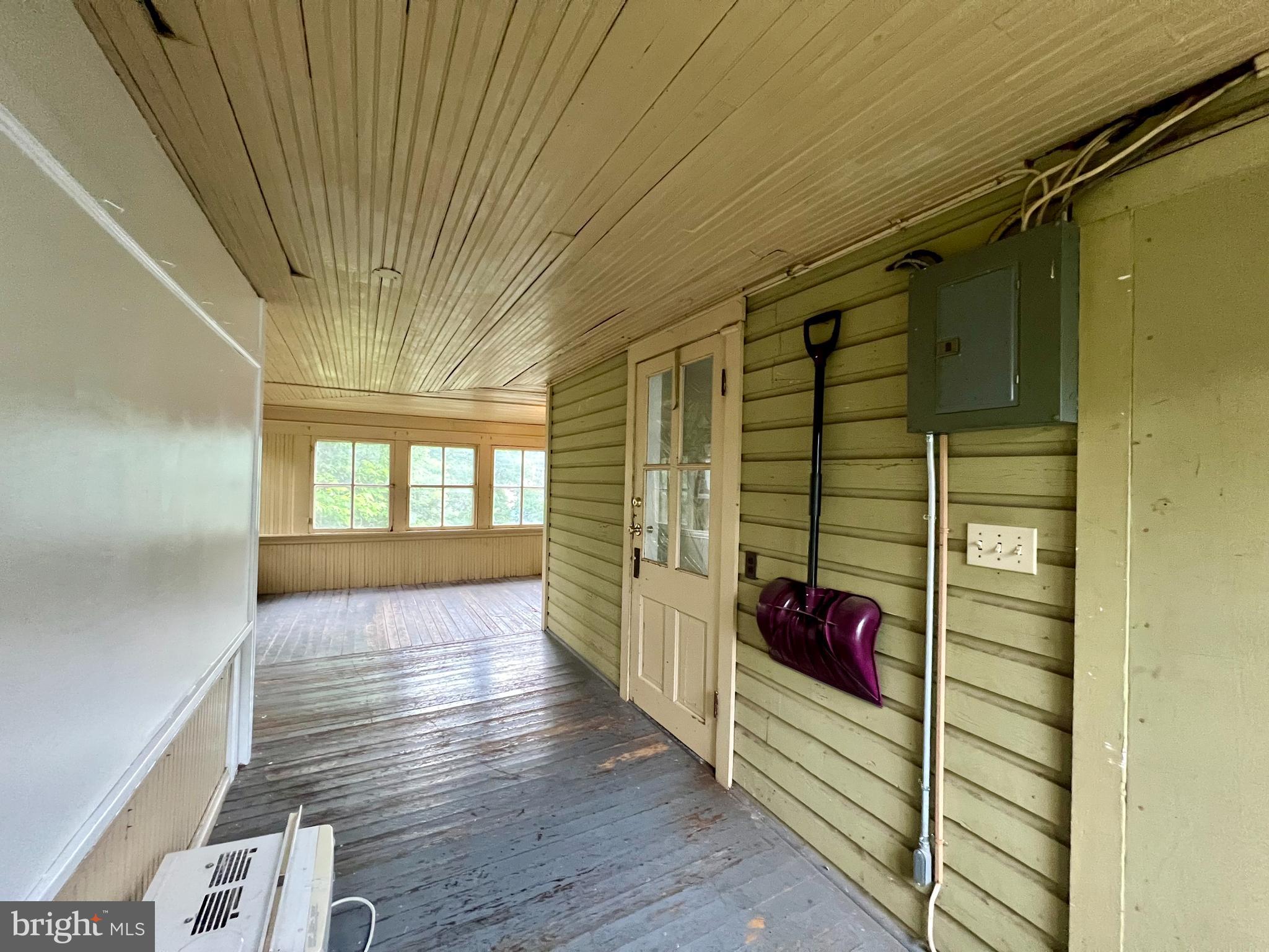 SHEPHERDSTOWN - Residential Lease