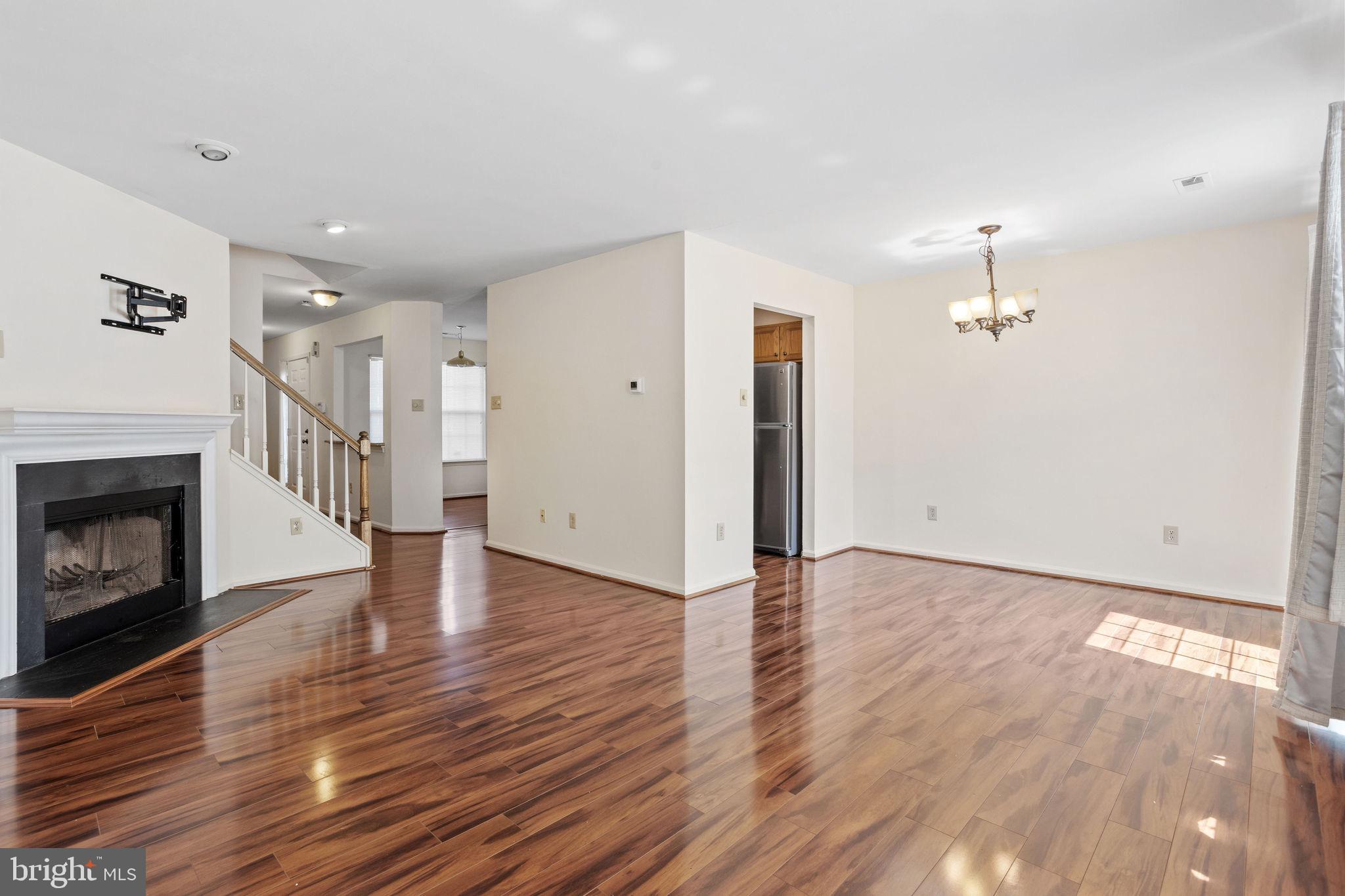 BROOKSTONE - Residential