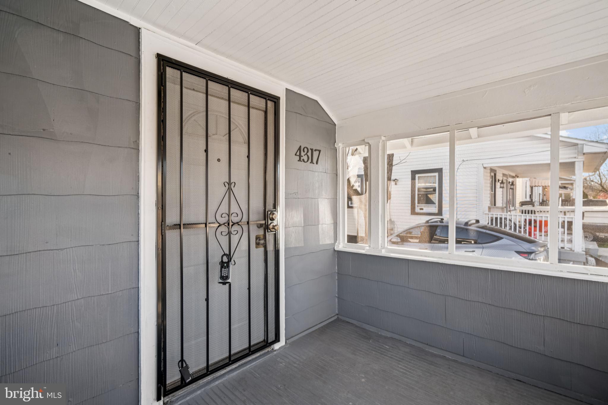 4317 LAWRENCE STREET