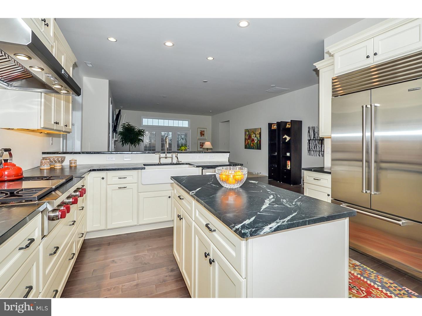 MEADOW GLEN - Residential