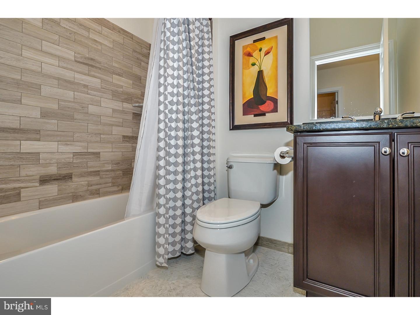 MEADOW GLEN - Residential