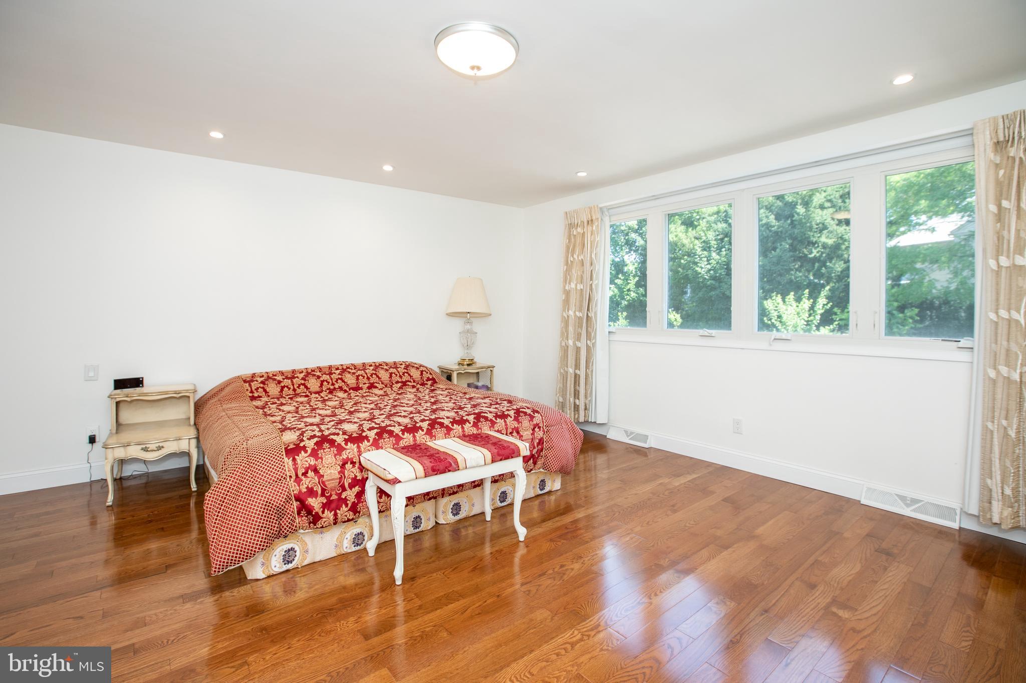 MERION - Residential