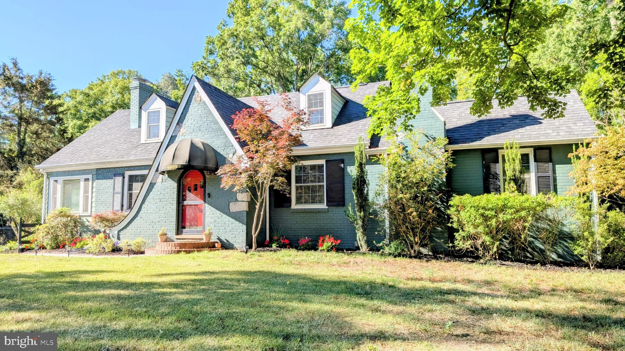 STRATFORD HILLS - Residential