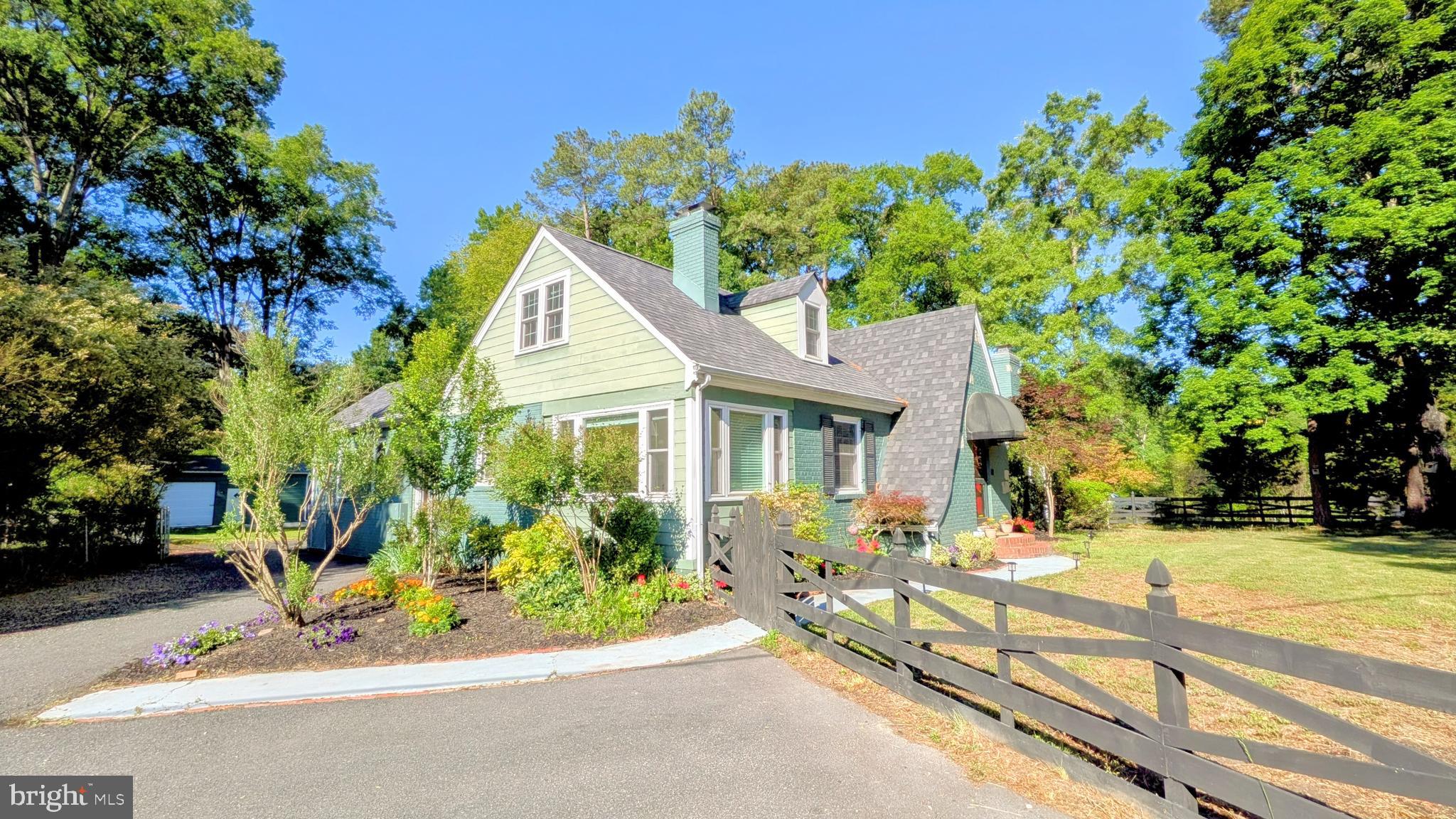 STRATFORD HILLS - Residential