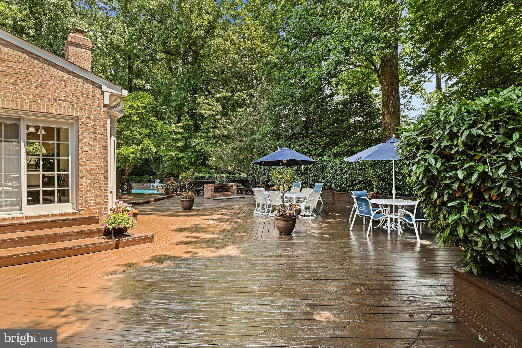 GEORGETOWN PLACE - Residential