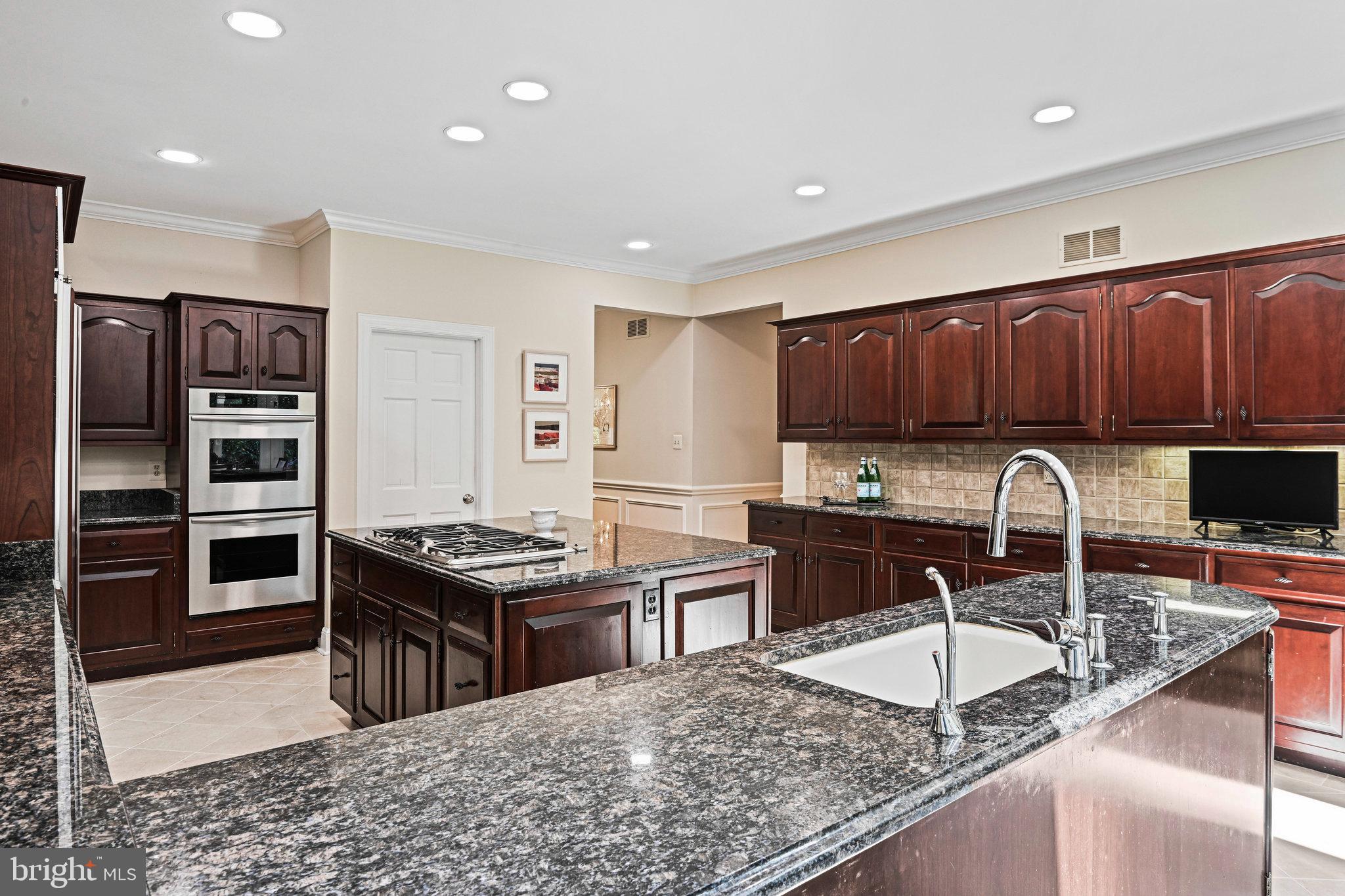 GEORGETOWN PLACE - Residential