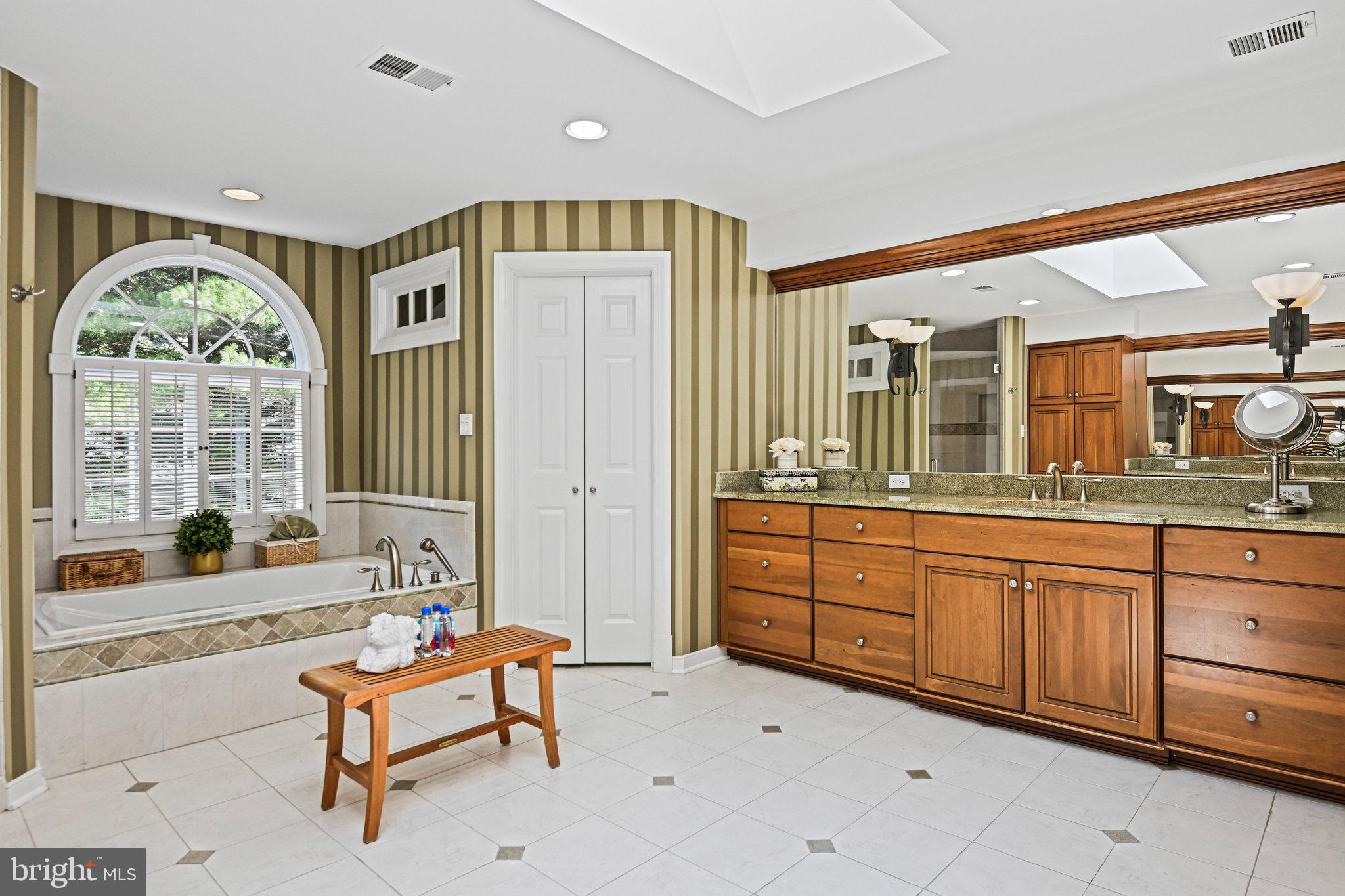 GEORGETOWN PLACE - Residential