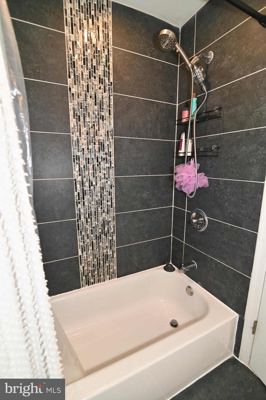 GREGORY FARMS - Residential Lease